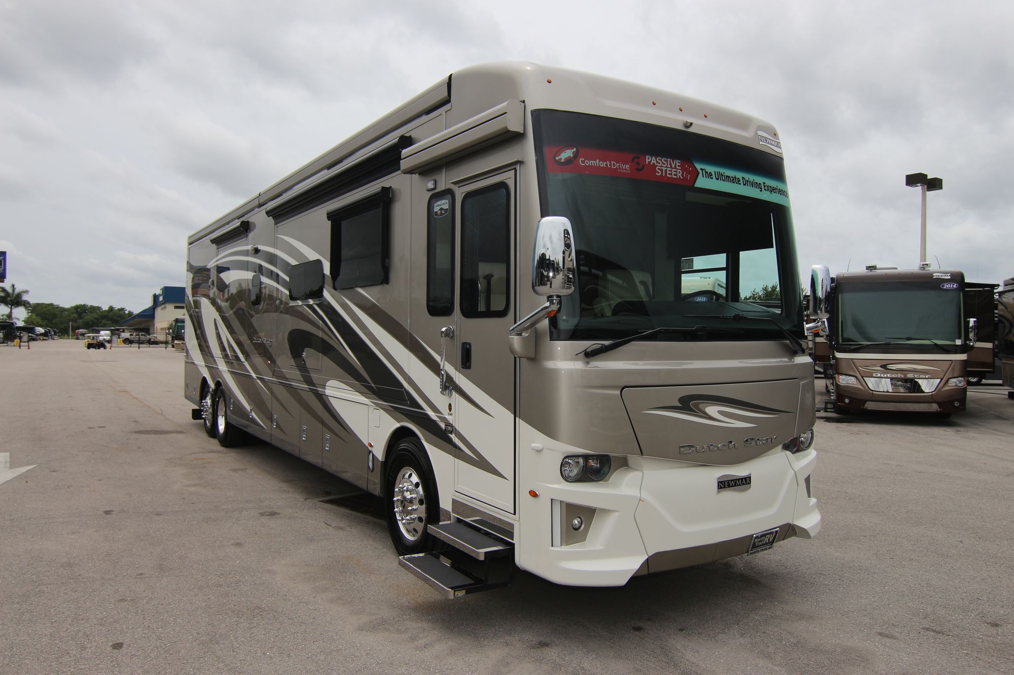 New 2019 Newmar Dutch Star 4369 Class A  For Sale