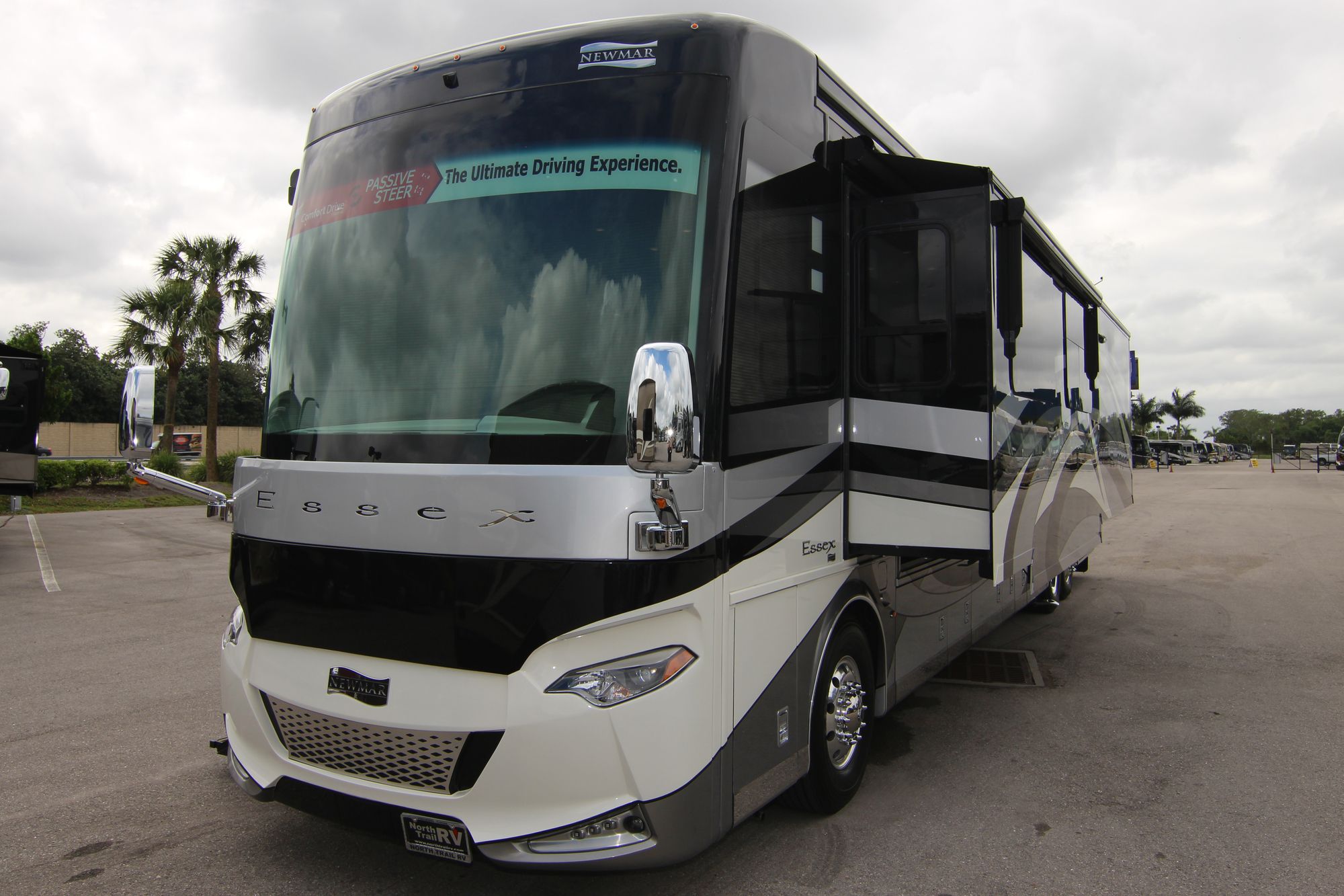 New 2019 Newmar Essex 4551 Class A  For Sale