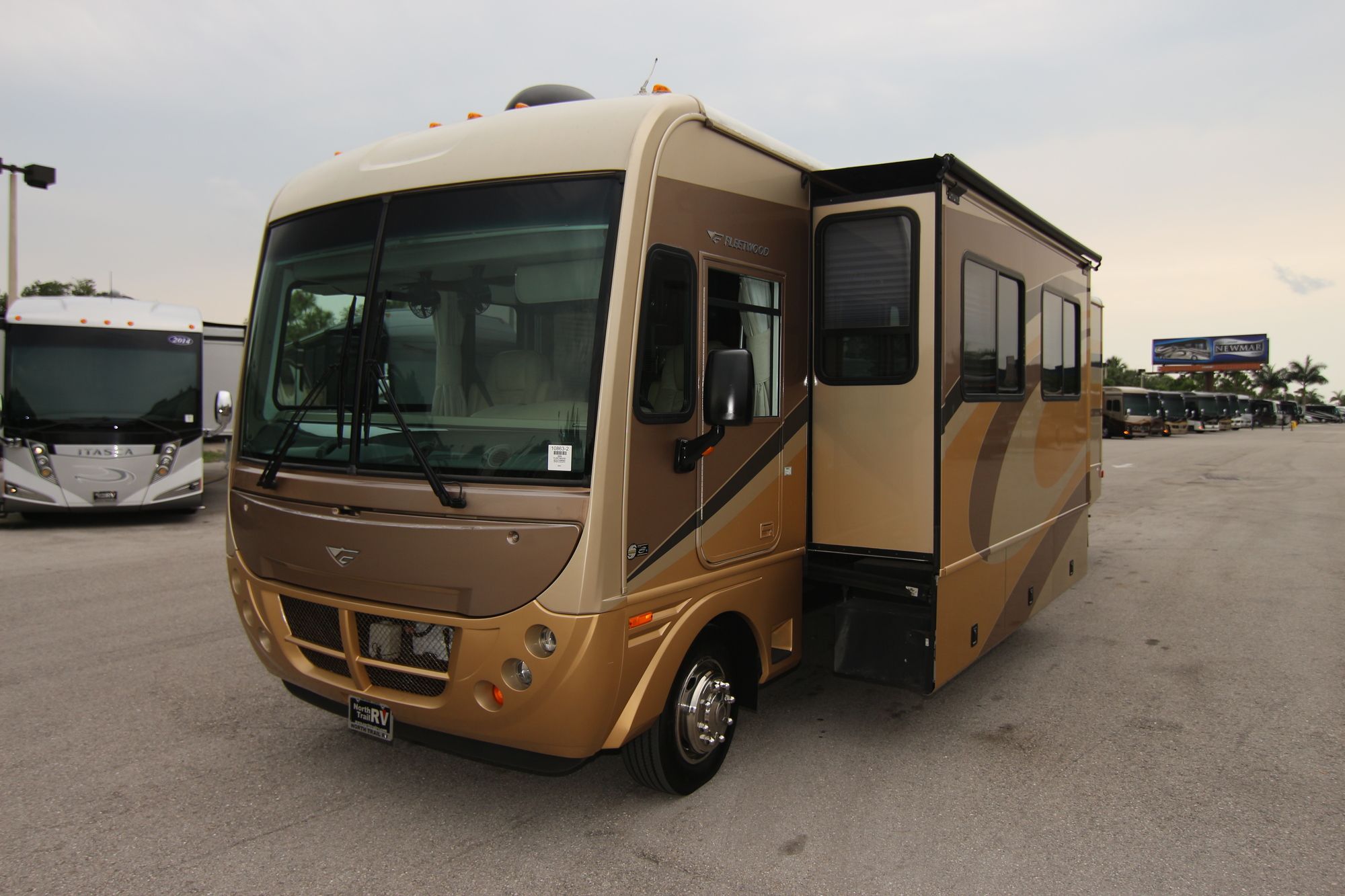 Used 2005 Fleetwood Southwind 37C Class A  For Sale