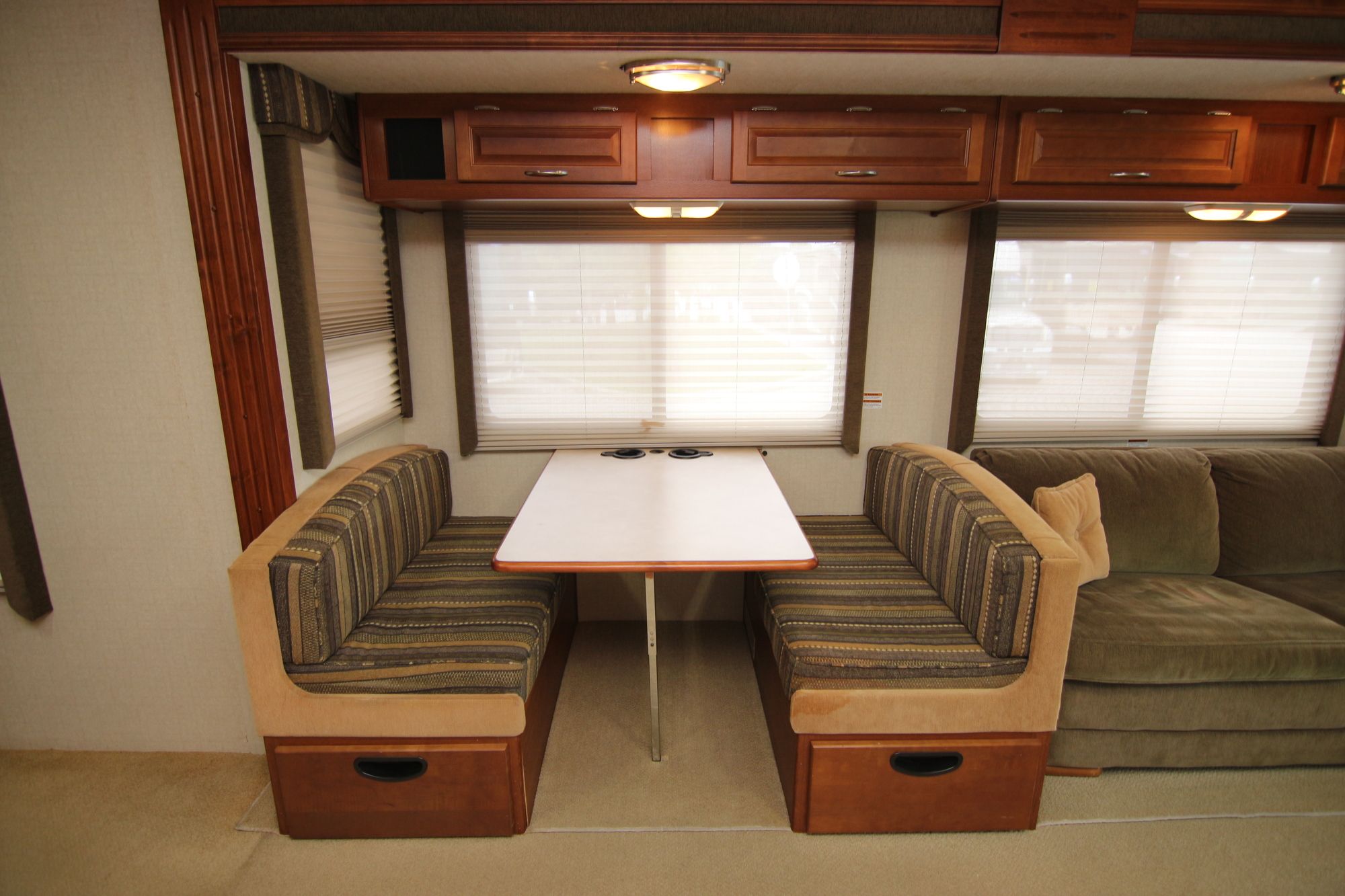 Used 2005 Fleetwood Southwind 37C Class A  For Sale