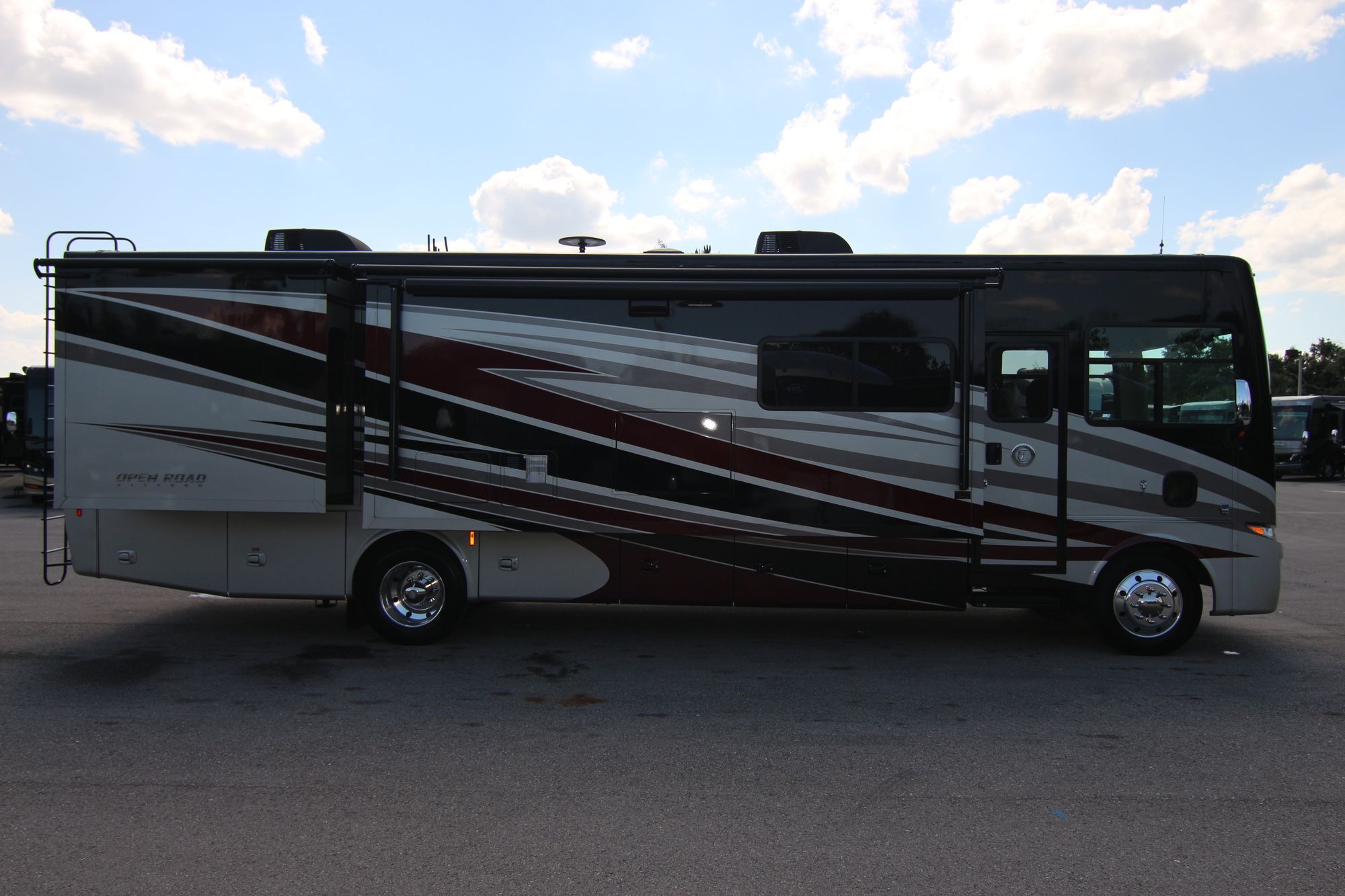 Used 2018 Tiffin Motor Homes Allegro 34PA Class A  For Sale