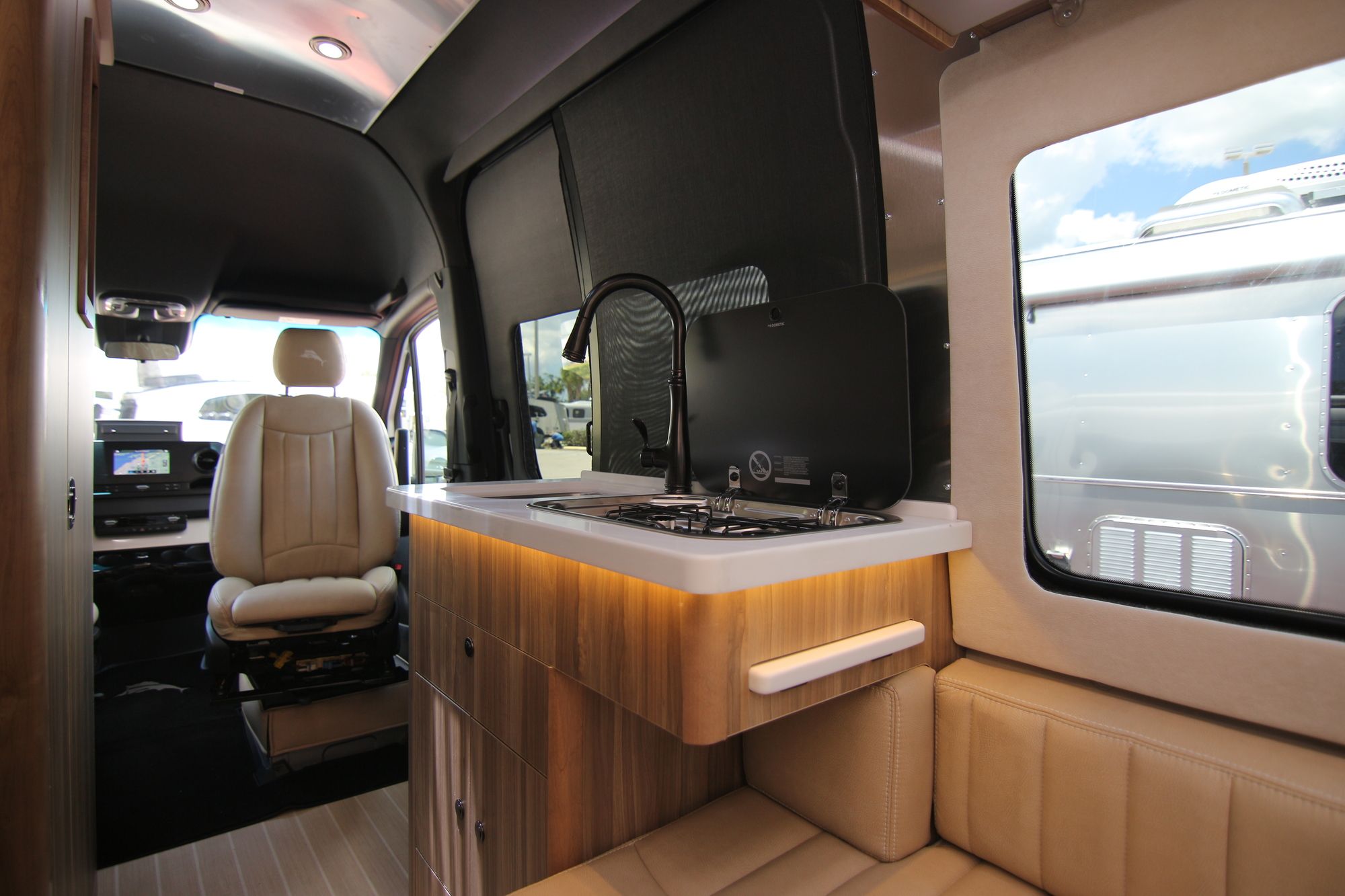 New 2020 Airstream Interstate 19 Class B  For Sale