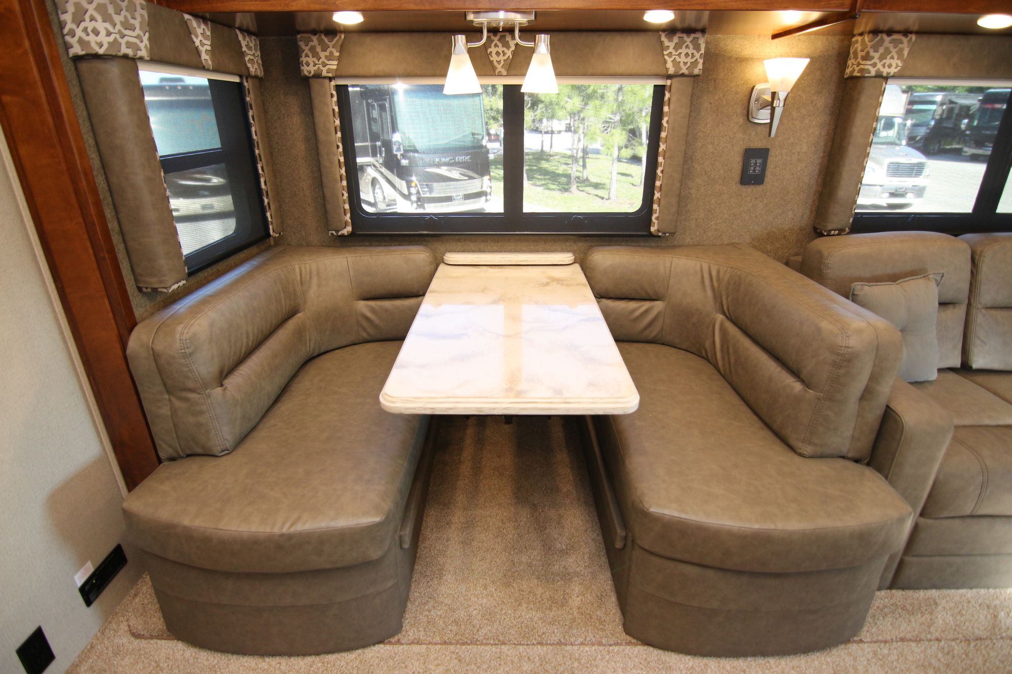 Used 2019 Renegade Rv Verona 36VSB Super C  For Sale