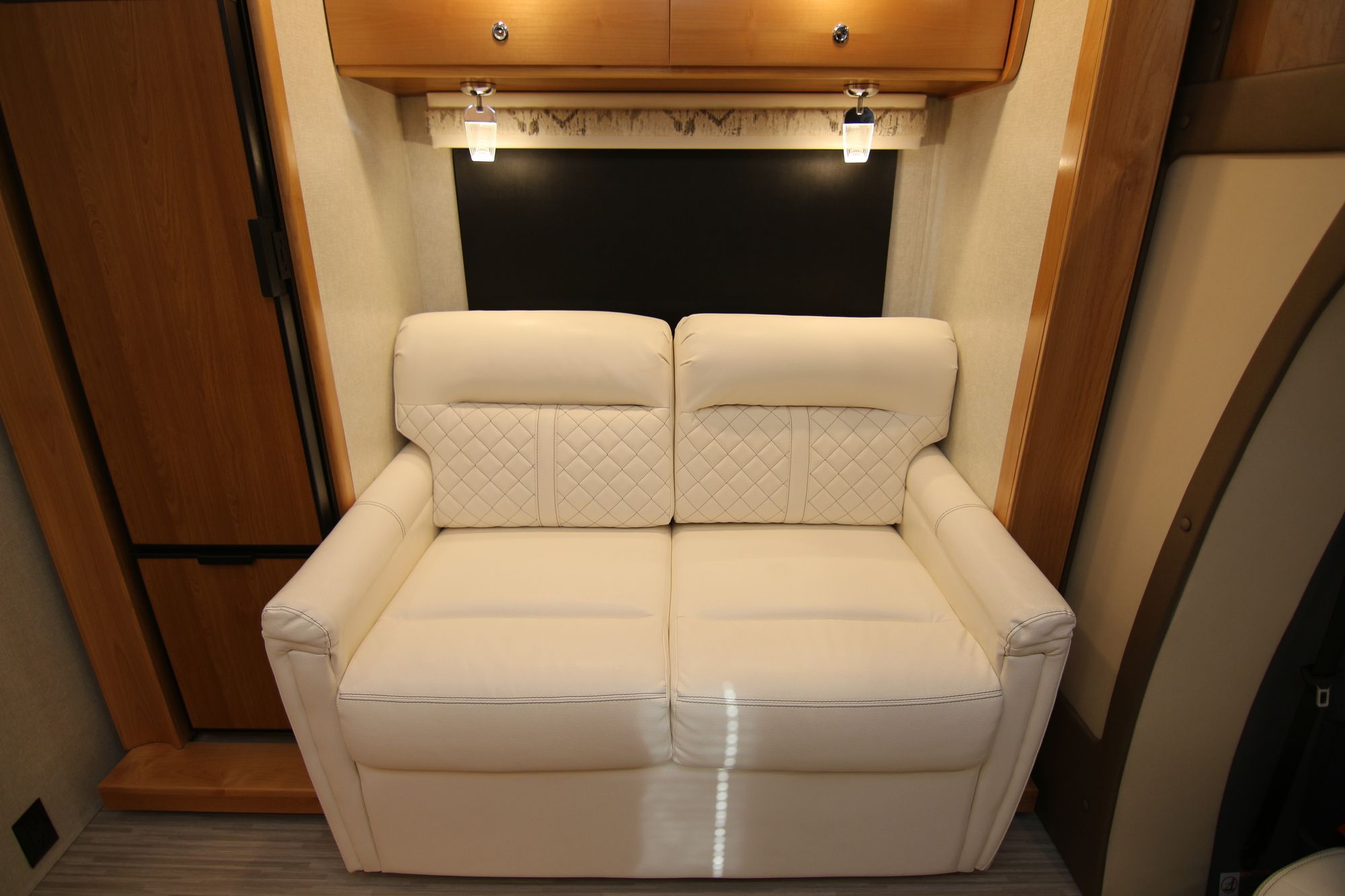 Used 2018 Tiffin Motor Homes Wayfarer 24TW Class C  For Sale