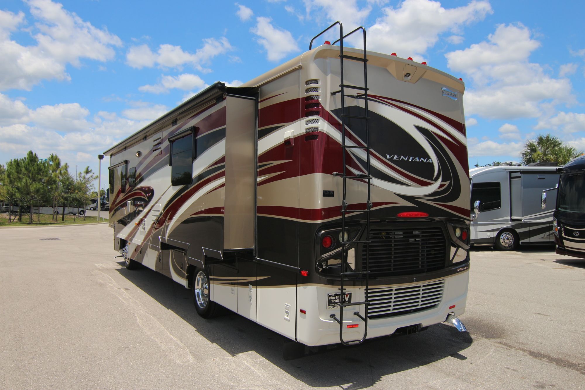 Used 2015 Newmar Ventana 3635 Class A  For Sale