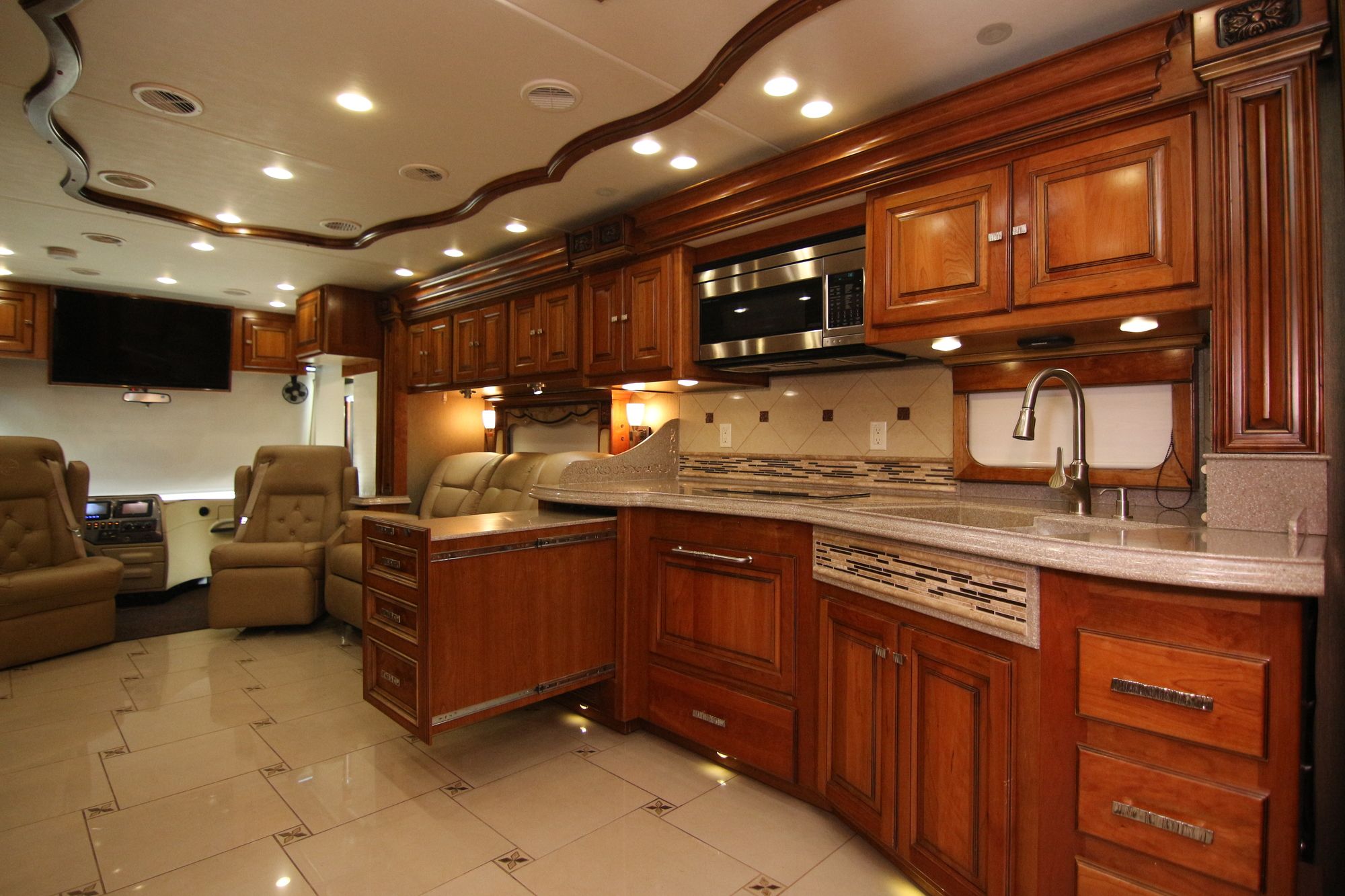 Used 2013 Tiffin Motor Homes Allegro Bus 43QGP Class A  For Sale