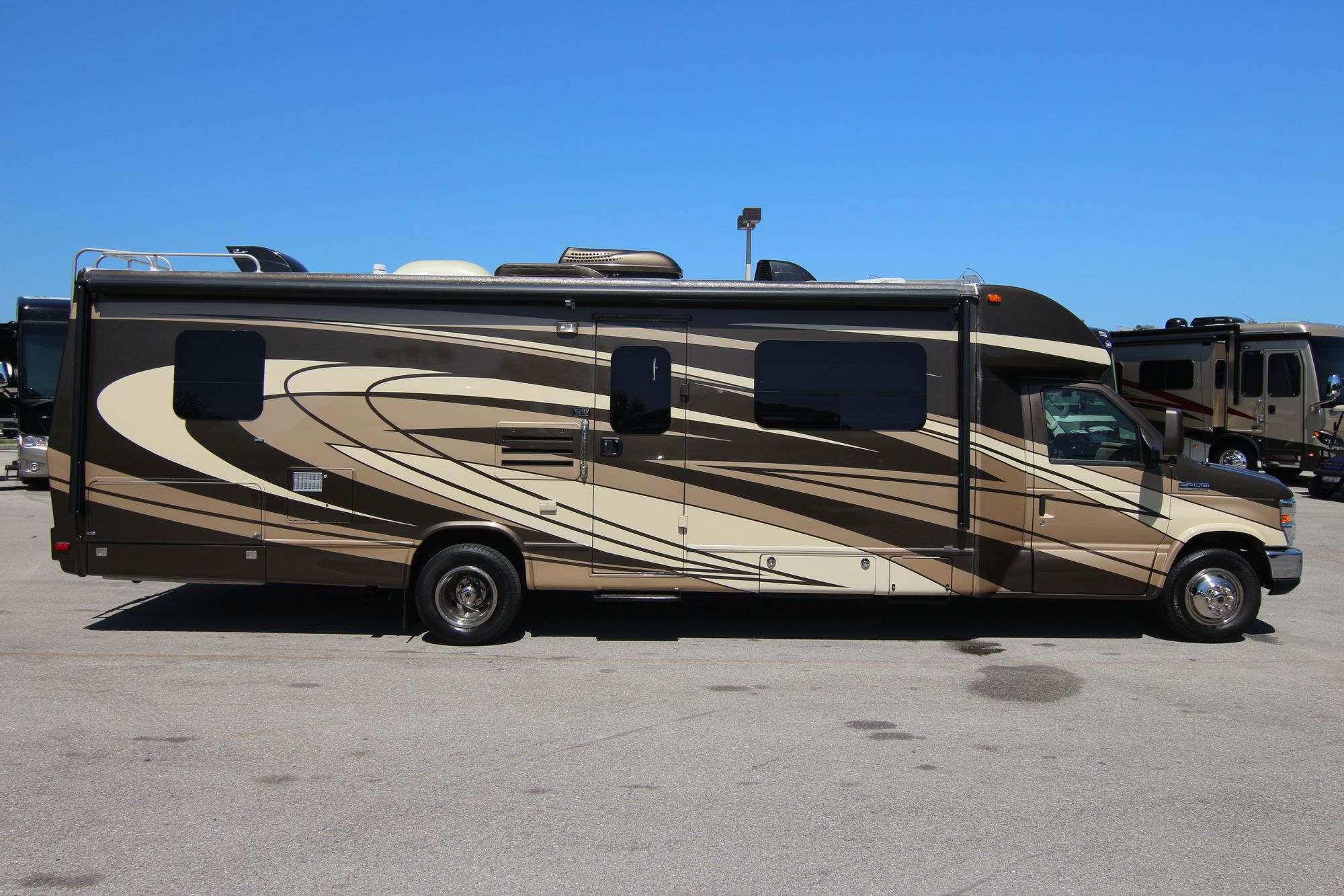 Used 2016 Phoenix Crusier Phoenix Cruiser 2901D Class C  For Sale