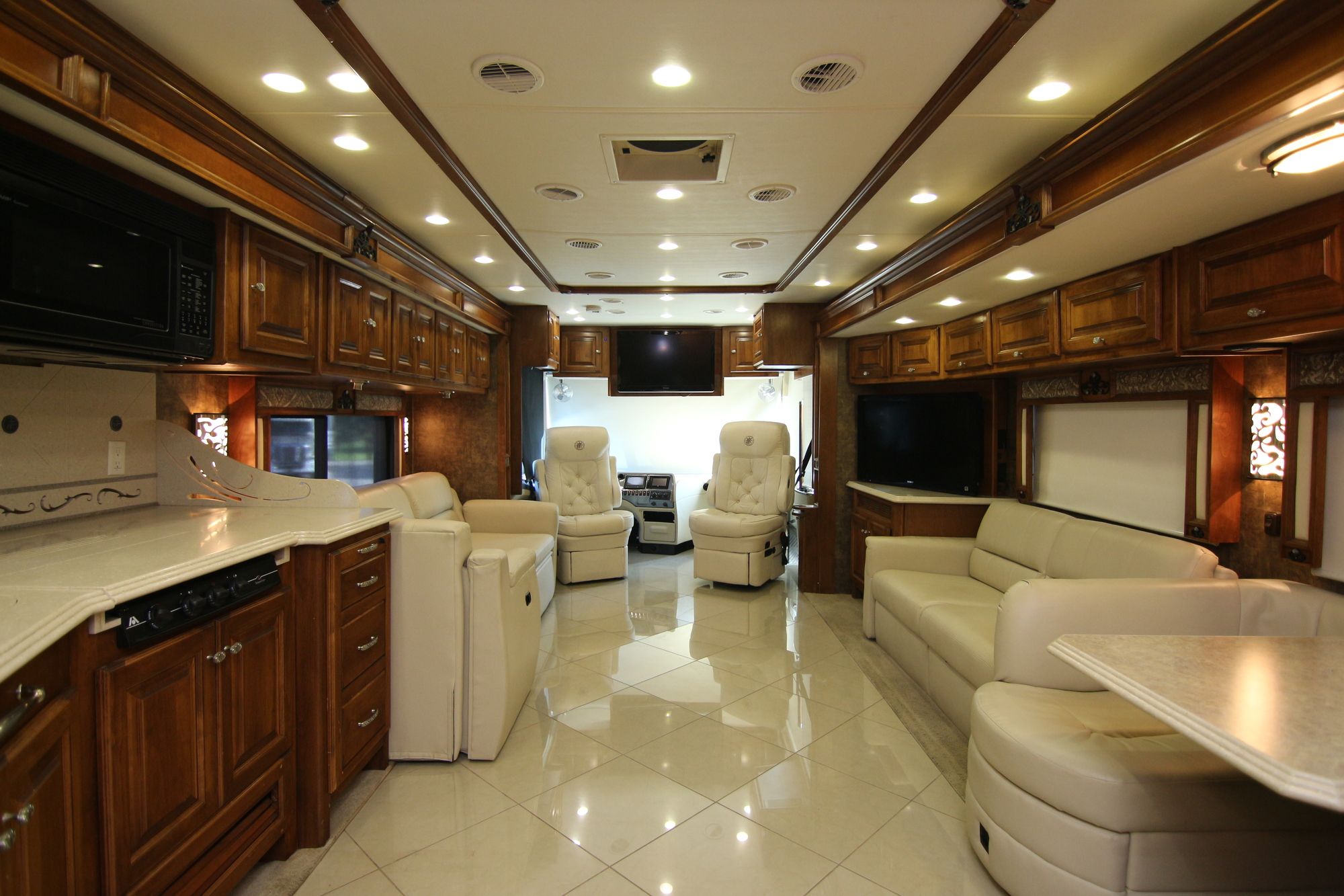 Used 2012 Tiffin Motor Homes Phaeton 42LH Class A  For Sale