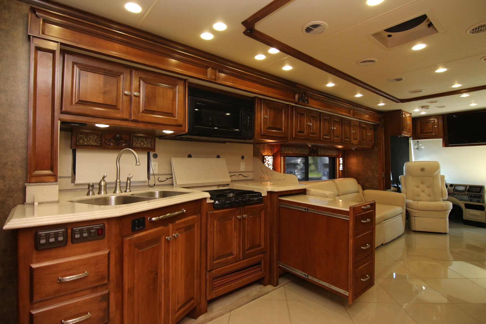 Used 2012 Tiffin Motor Homes Phaeton 42LH Class A  For Sale