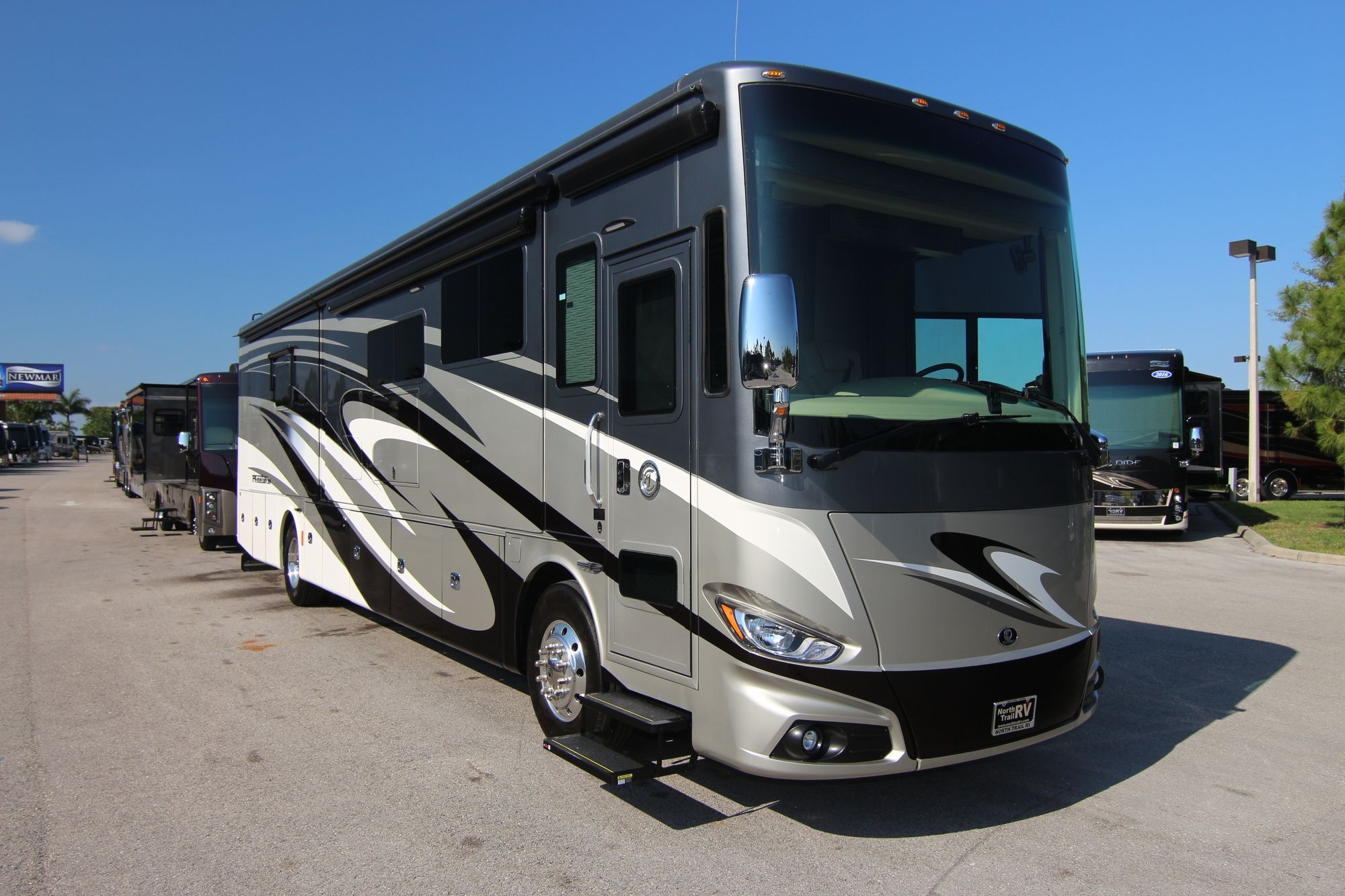 Used 2018 Tiffin Motor Homes Phaeton 40IH Class A  For Sale