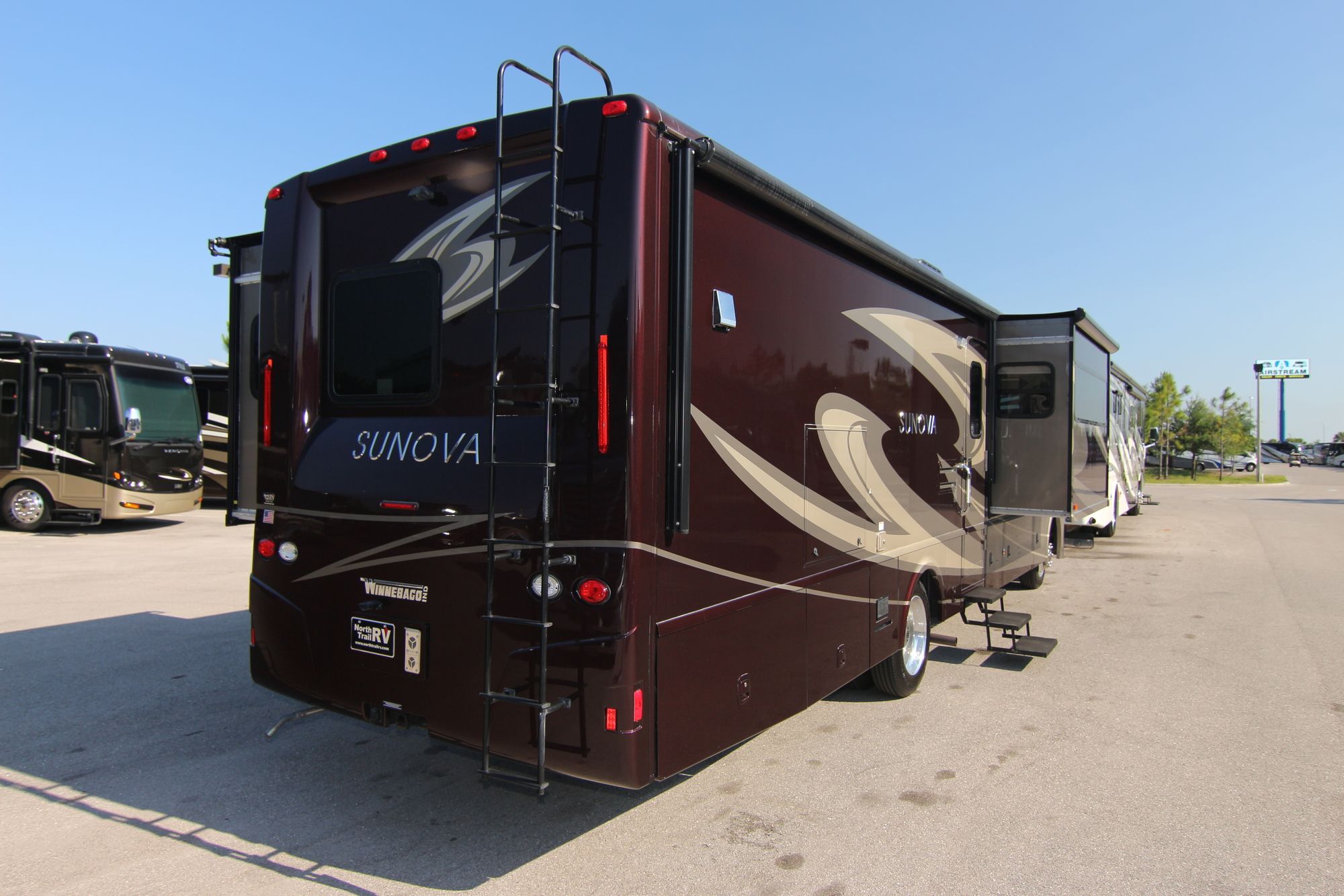 Used 2016 Itasca Sunova 35G Class A  For Sale