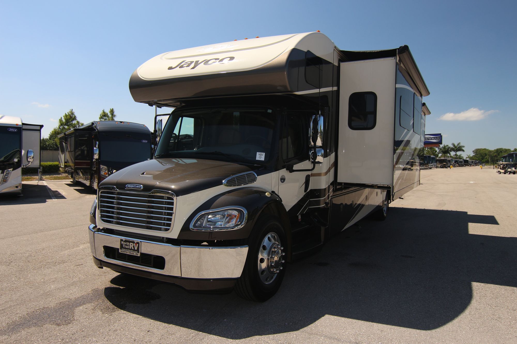 Used 2015 Jayco Seneca 37HJ Super C  For Sale