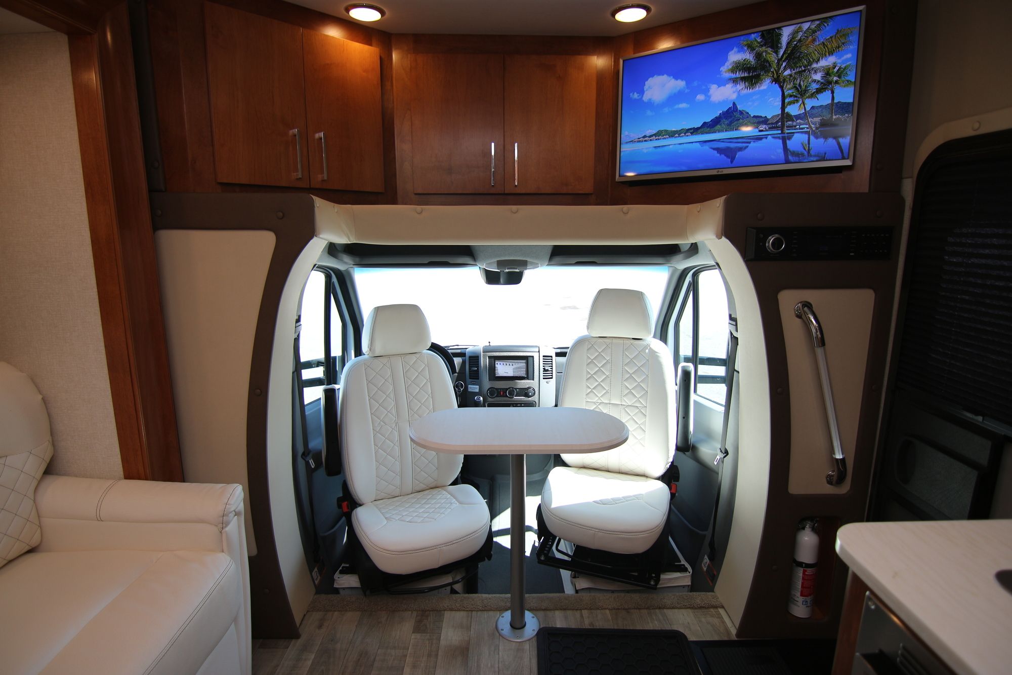 Used 2019 Tiffin Motor Homes Wayfarer 24BW Class C  For Sale