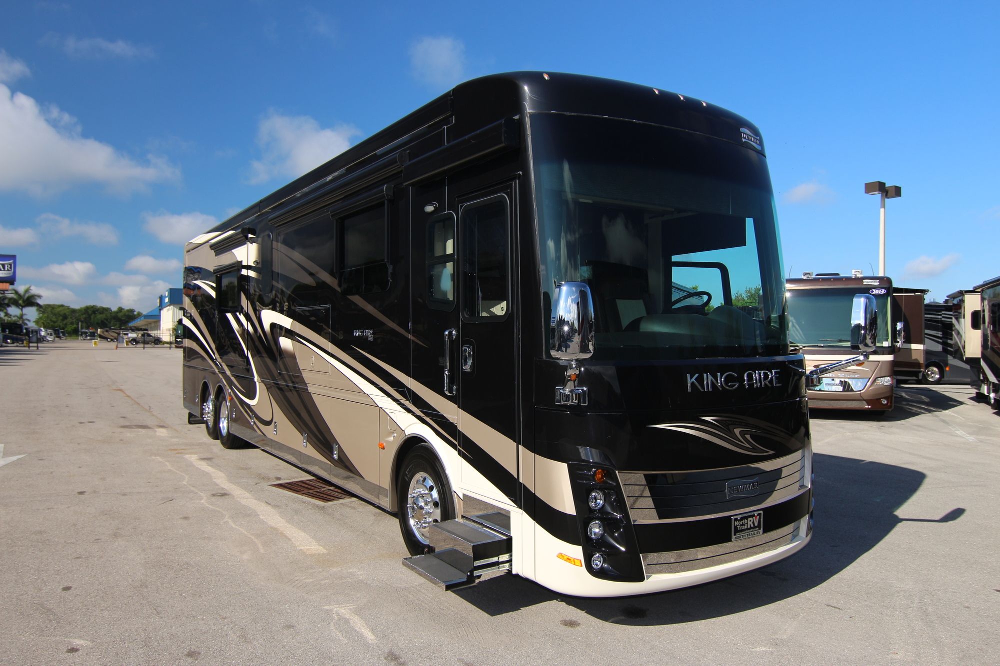 Used 2016 Newmar King Aire 4553 Class A  For Sale