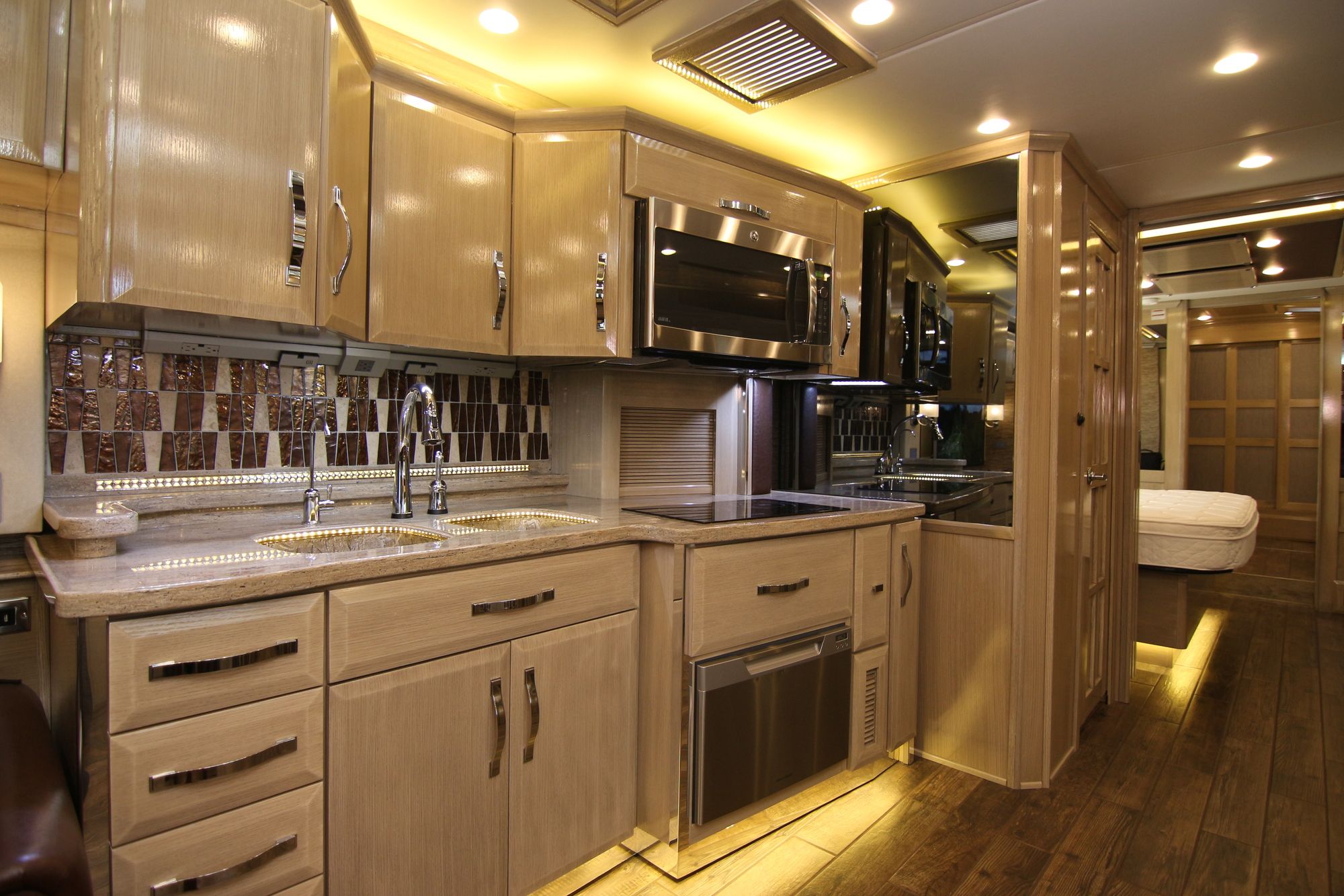 Used 2016 Newmar King Aire 4553 Class A  For Sale