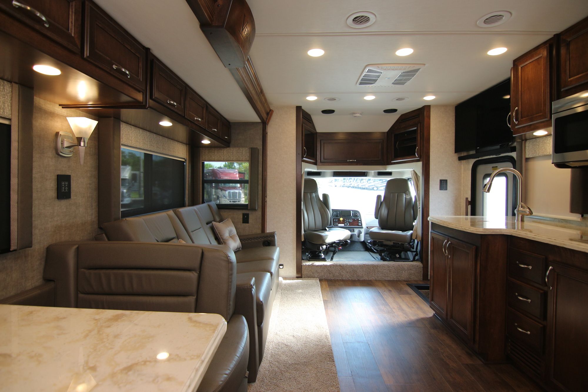 New 2020 Renegade Rv Verona 34VQB Super C  For Sale