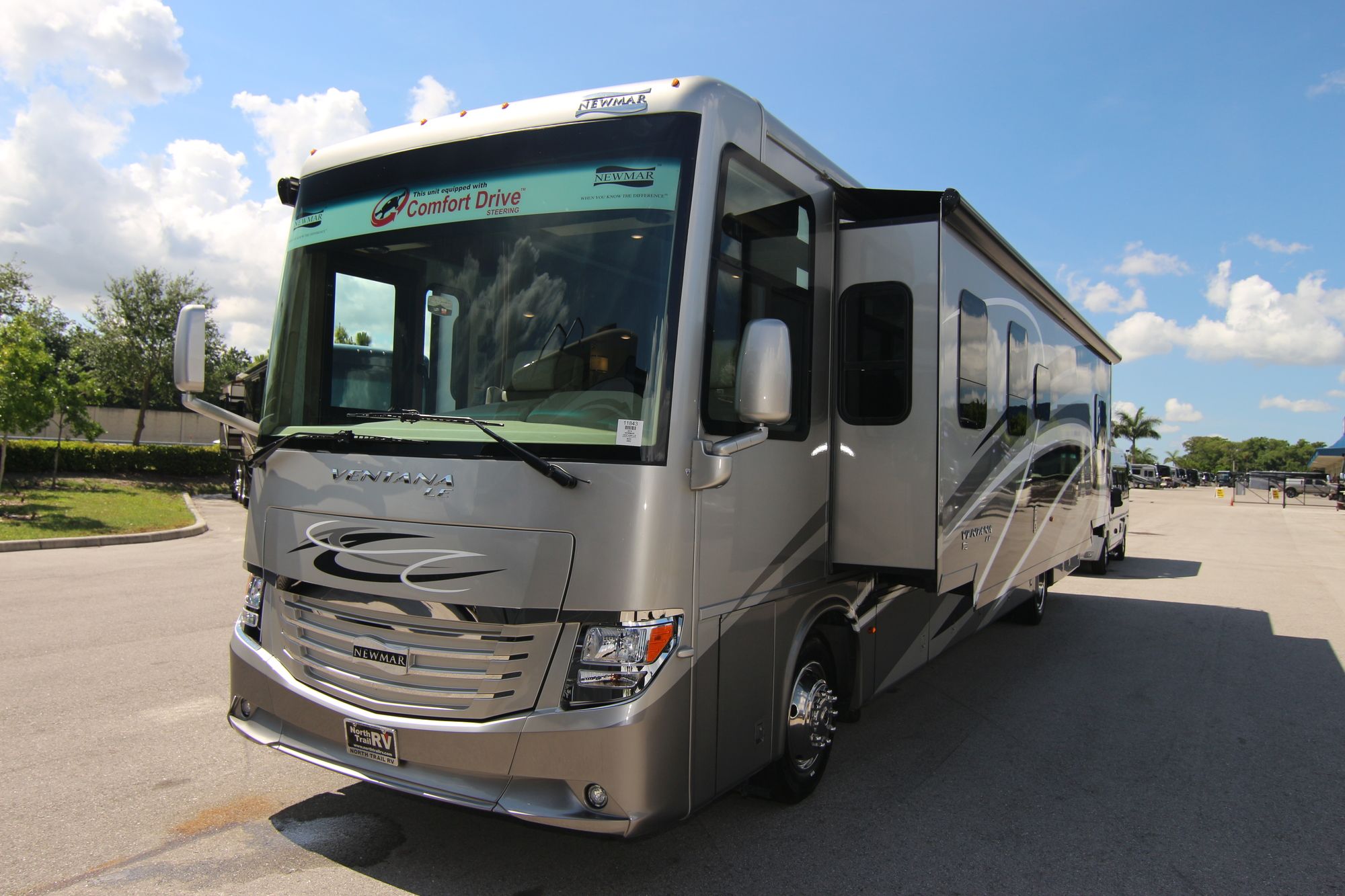 New 2019 Newmar Ventana Le 4002 Class A  For Sale