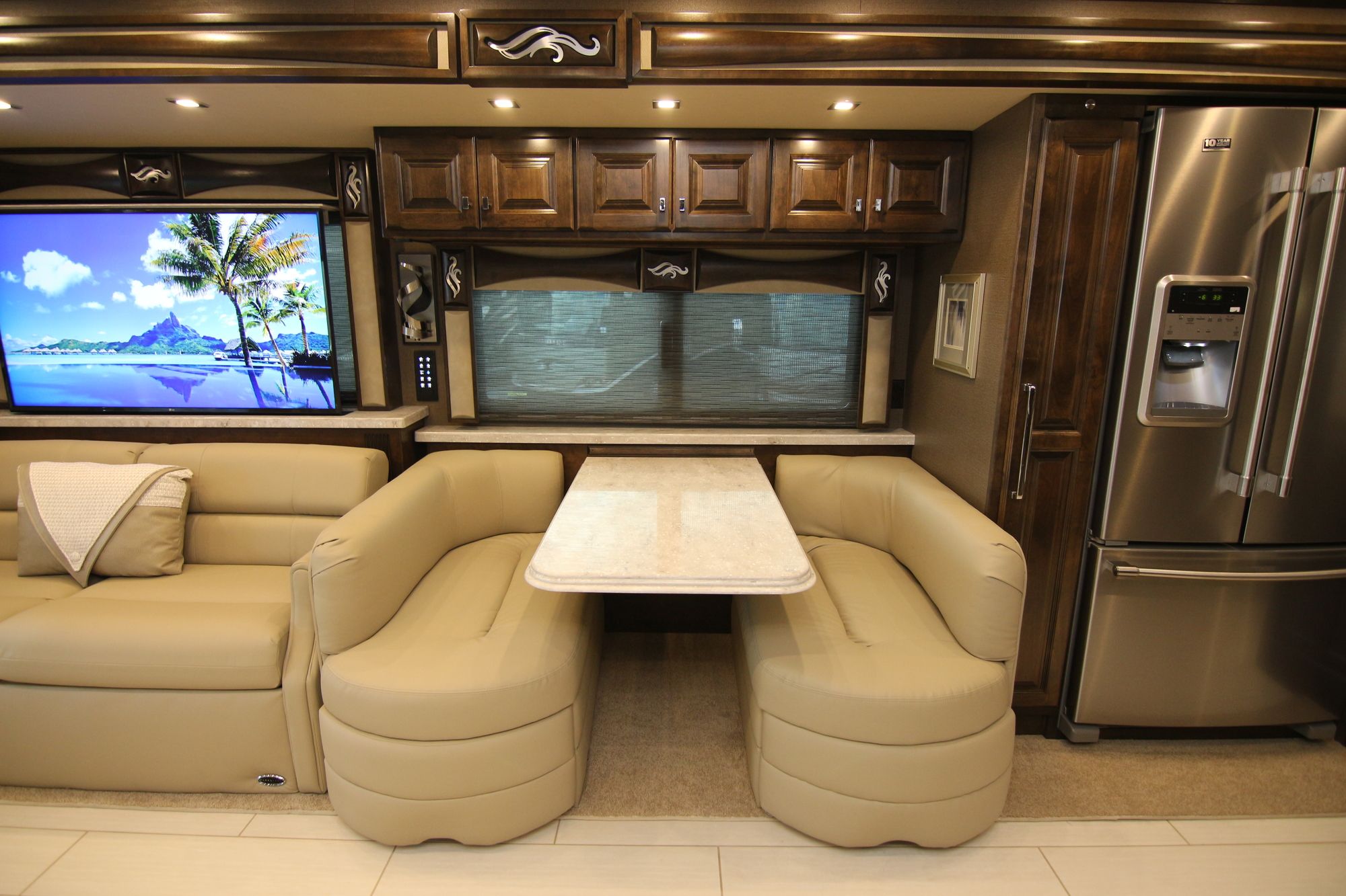 New 2019 Tiffin Motor Homes Phaeton 40IH Class A  For Sale