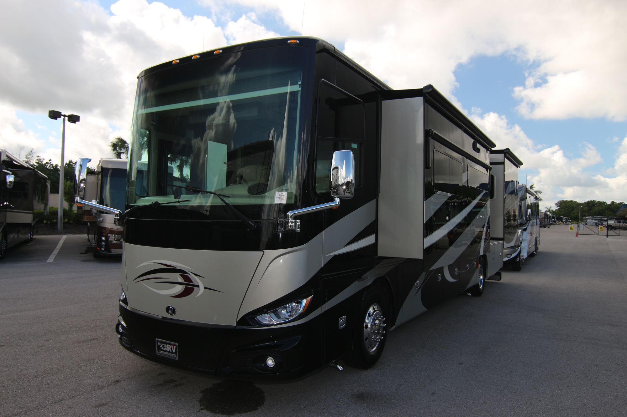 New 2019 Tiffin Motor Homes Phaeton 40IH Class A  For Sale