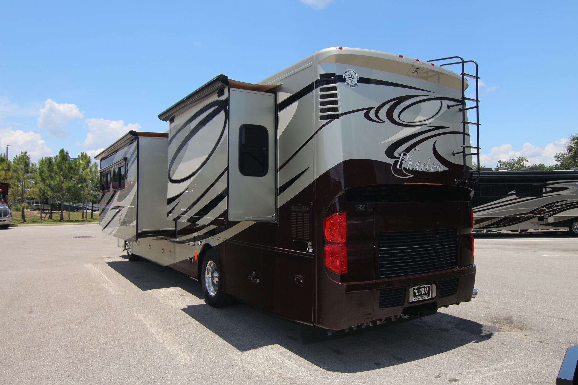 Used 2012 Tiffin Motor Homes Phaeton 40QTH Class A  For Sale