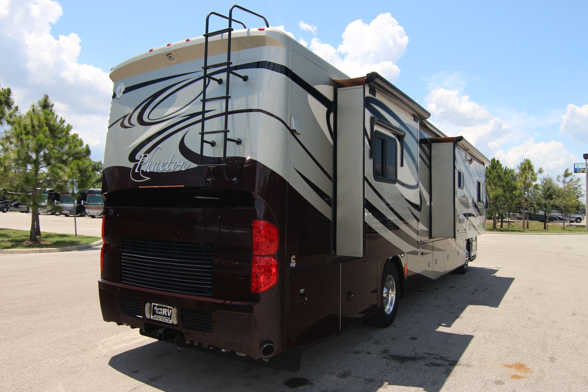 Used 2012 Tiffin Motor Homes Phaeton 40QTH Class A  For Sale