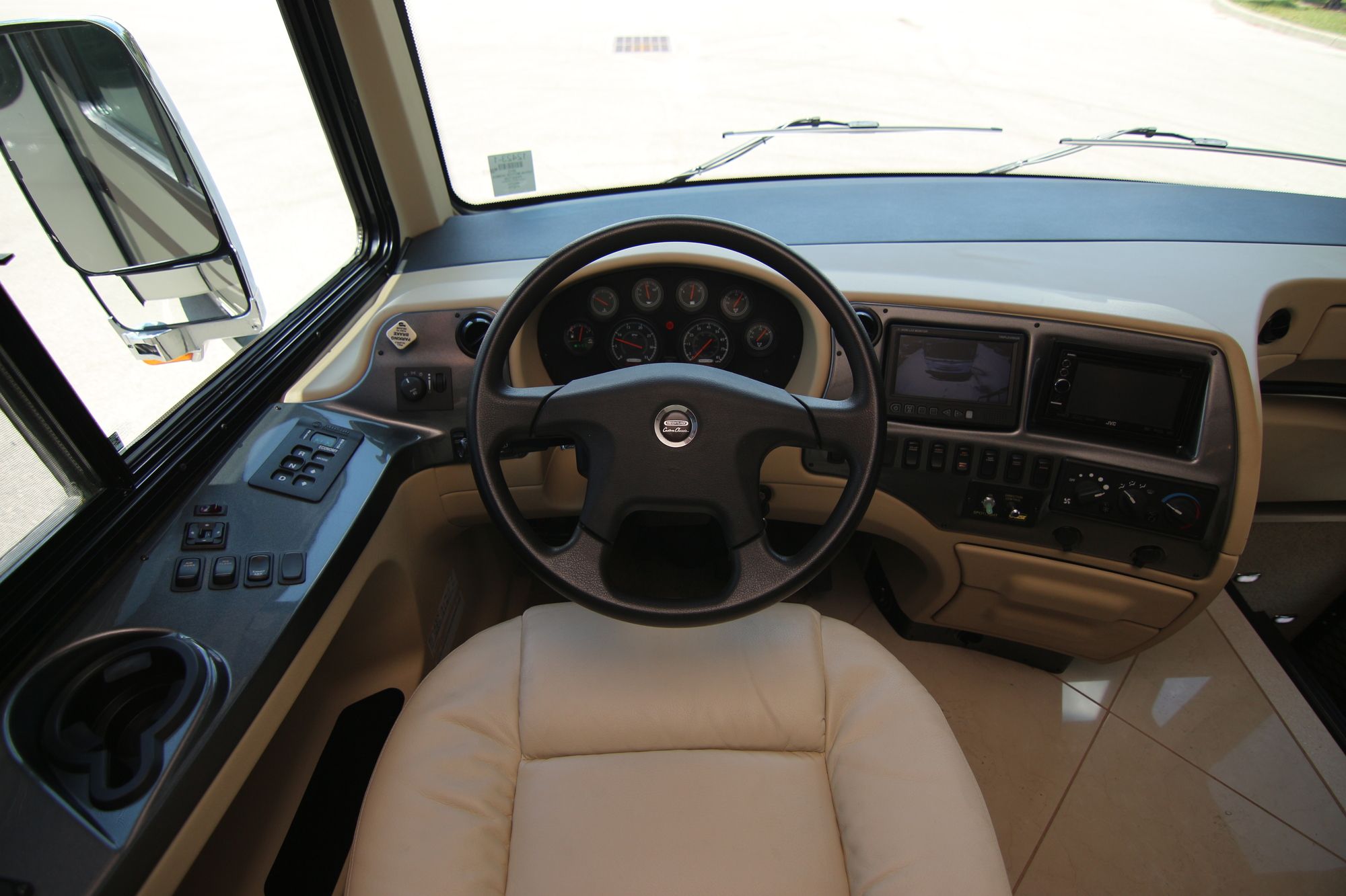Used 2012 Tiffin Motor Homes Phaeton 40QTH Class A  For Sale
