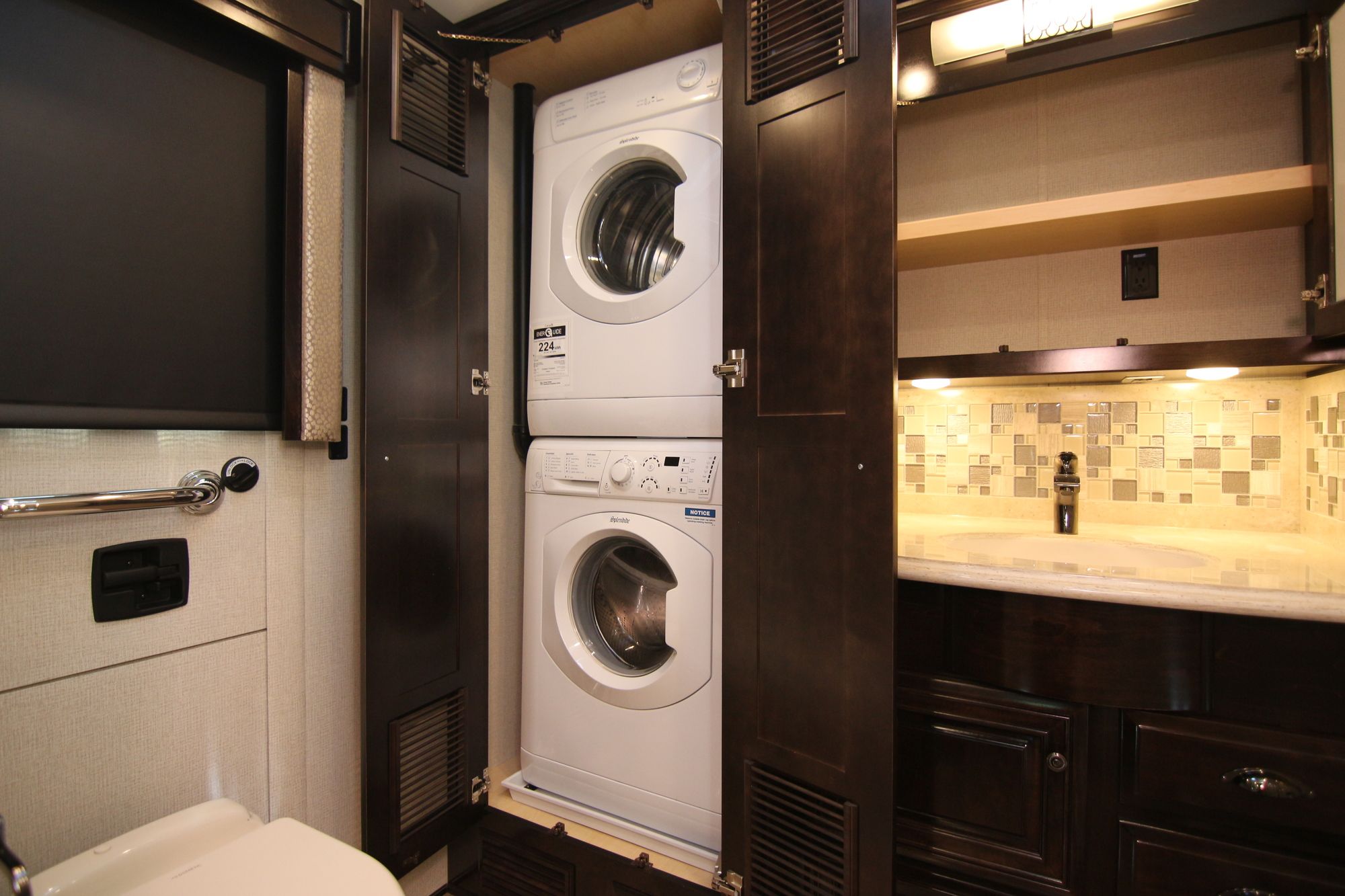 New 2019 Newmar Dutch Star 4018 Class A  For Sale