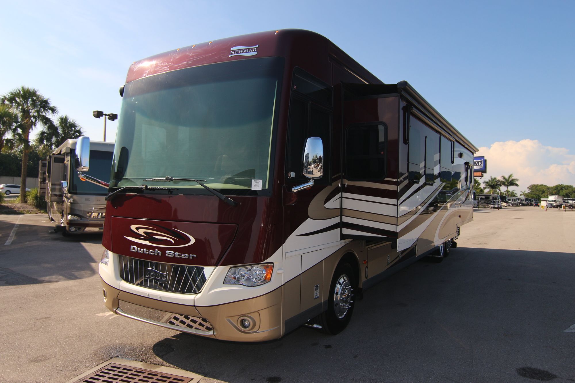 Used 2016 Newmar Dutch Star 4369 Class A  For Sale