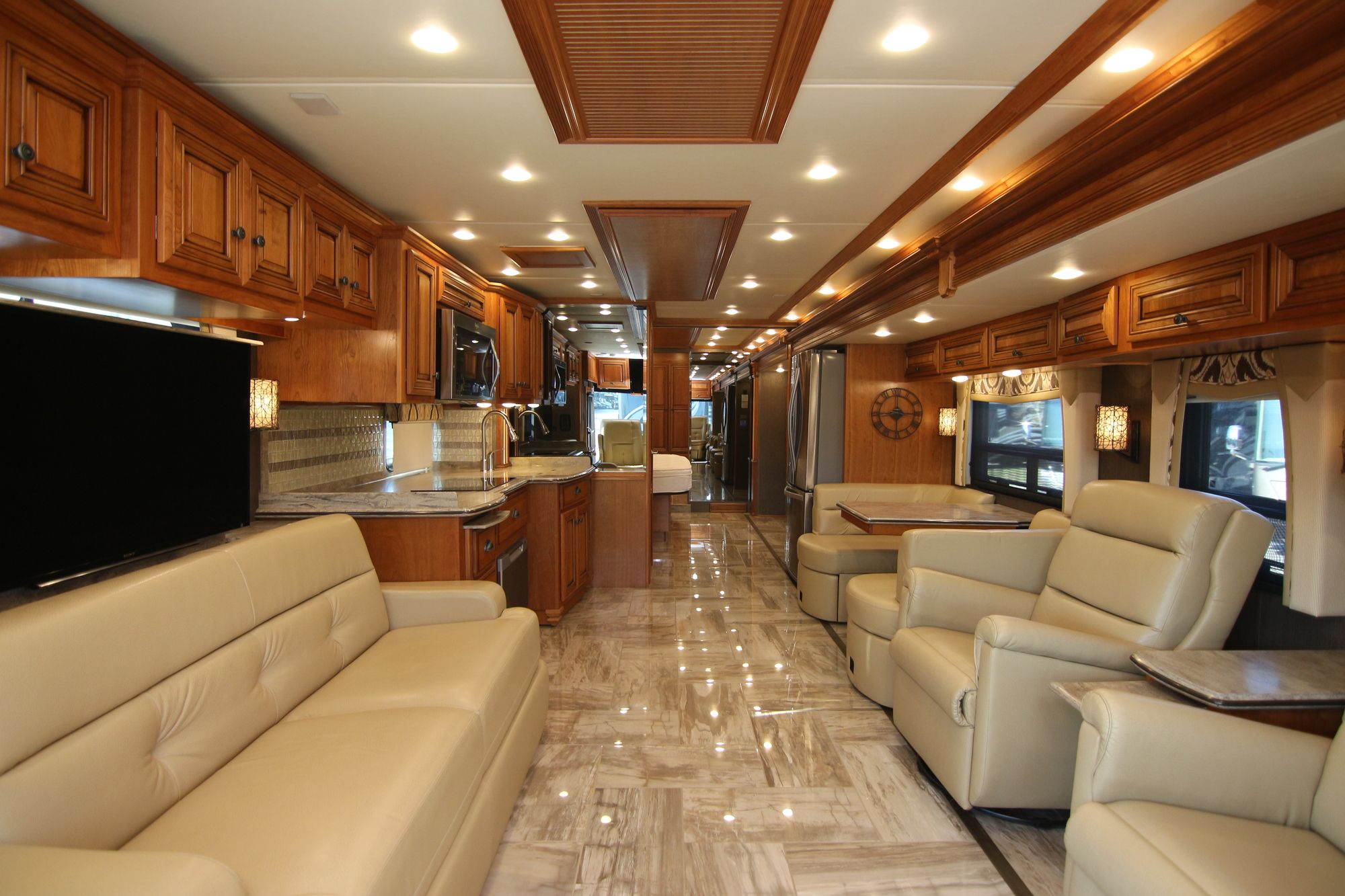 Used 2016 Newmar Dutch Star 4369 Class A  For Sale