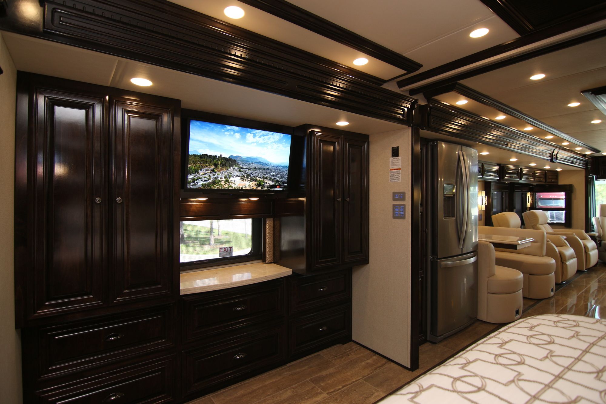New 2019 Newmar Dutch Star 4018 Class A  For Sale