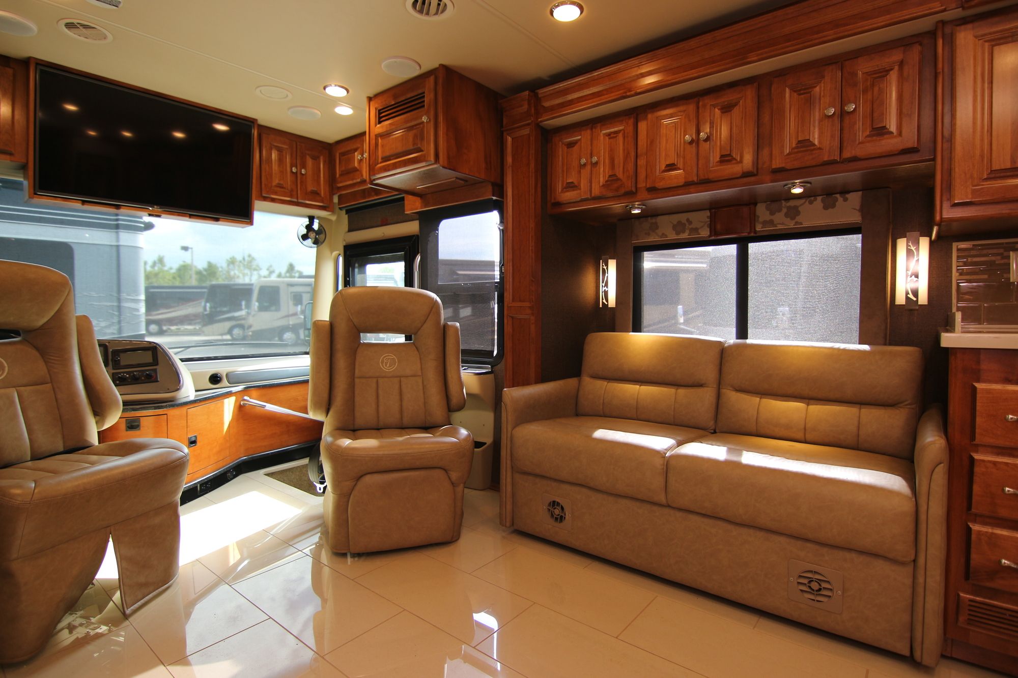 Used 2016 Tiffin Motor Homes Allegro Red 38QBA Class A  For Sale