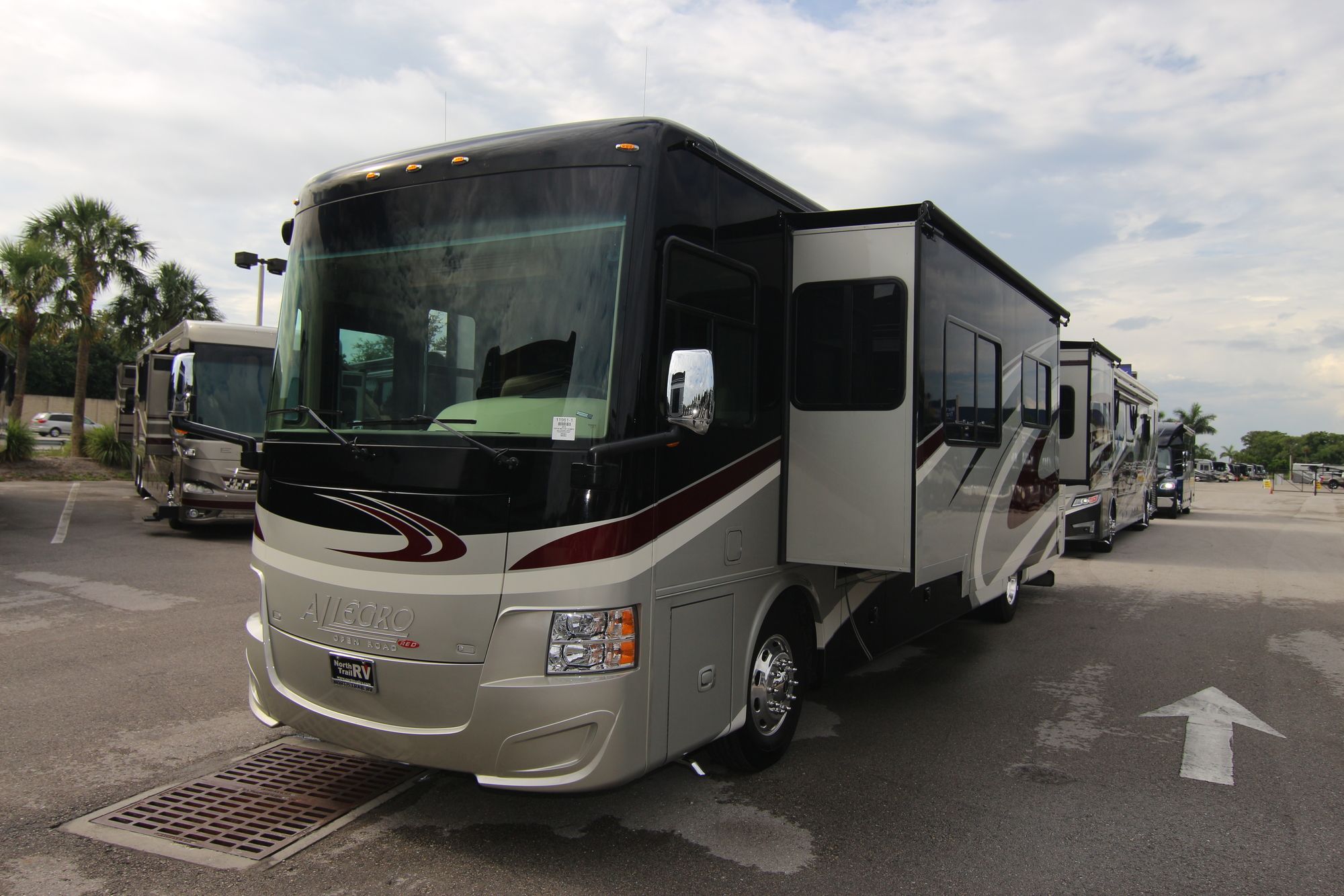 Used 2016 Tiffin Motor Homes Allegro Red 38QBA Class A  For Sale