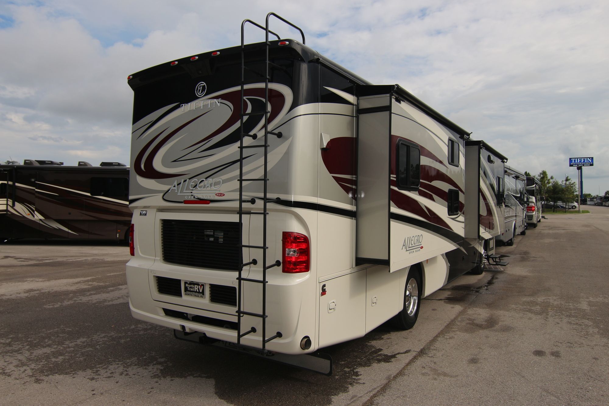 Used 2016 Tiffin Motor Homes Allegro Red 38QBA Class A  For Sale