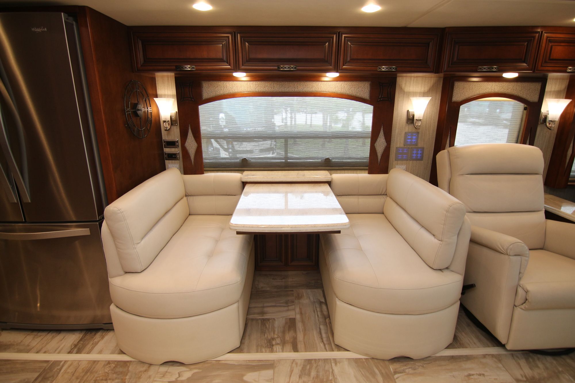 Used 2016 Newmar London Aire 4519 Class A  For Sale