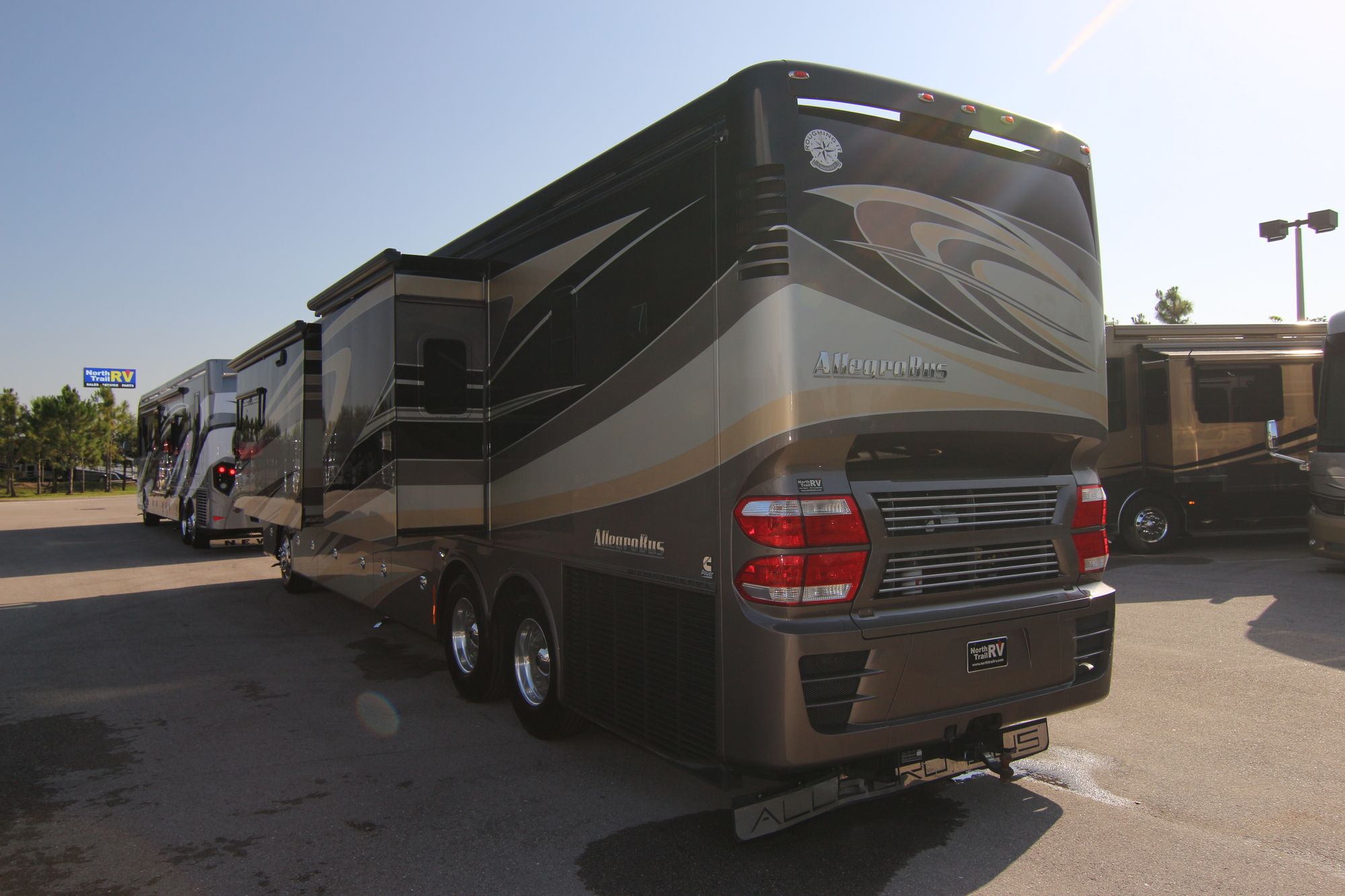 Used 2015 Tiffin Motor Homes Allegro Bus 45OP Class A  For Sale