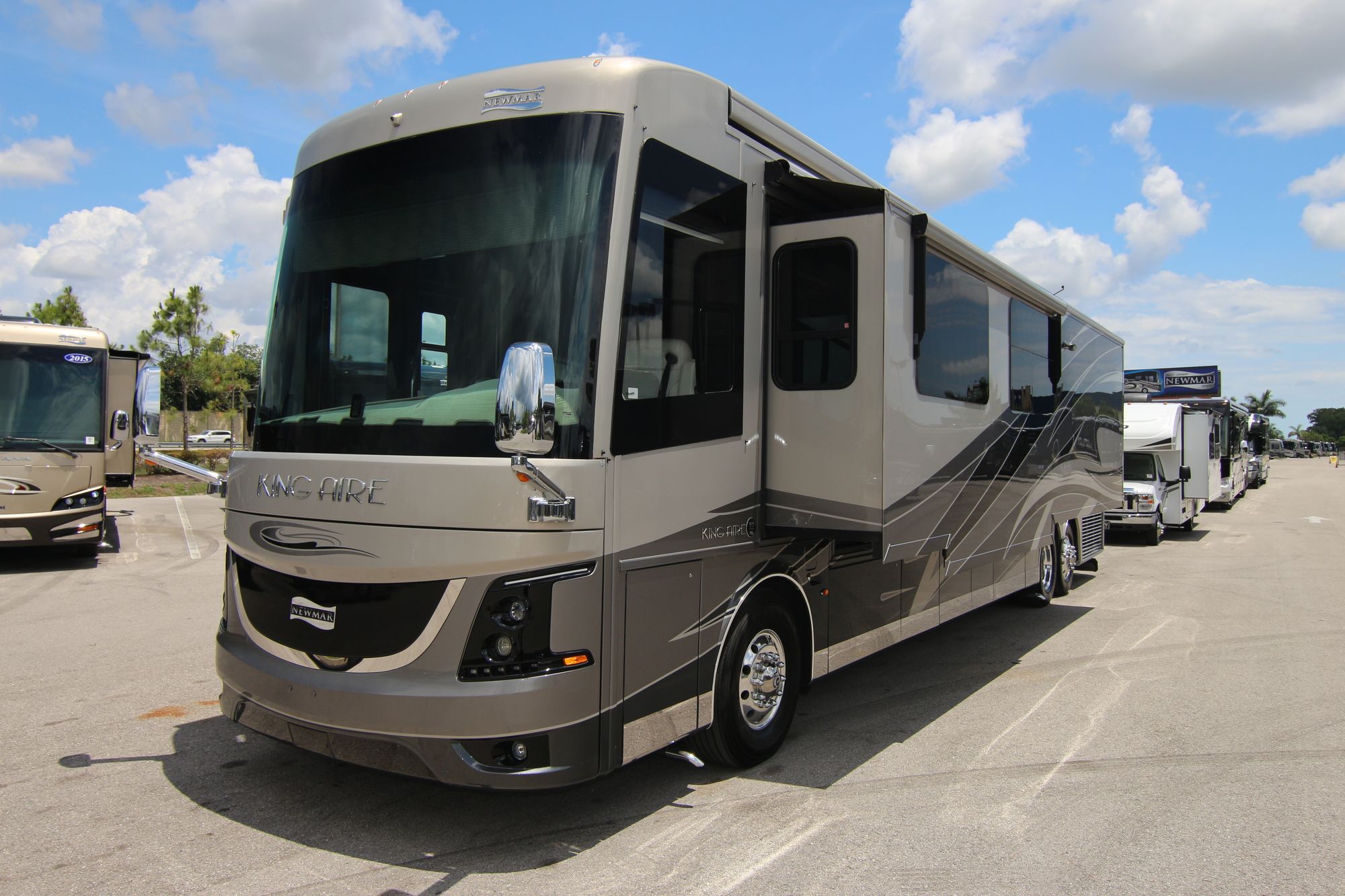 Used 2018 Newmar King Aire 4553 Class A  For Sale