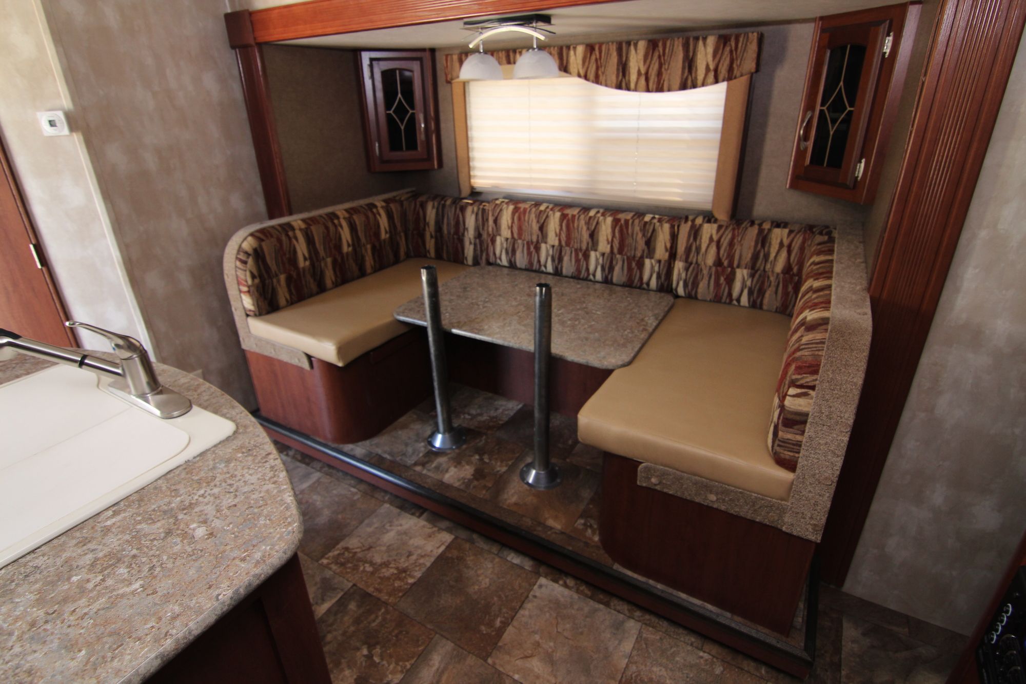 Used 2015 Winnebago Minnie 2351DKS Travel Trailer  For Sale