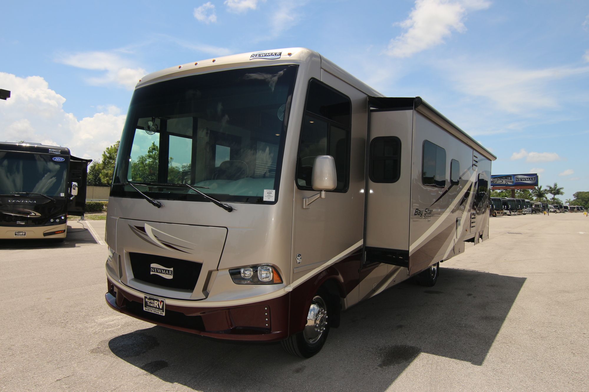 New 2019 Newmar Bay Star Sport 3014 Class A  For Sale