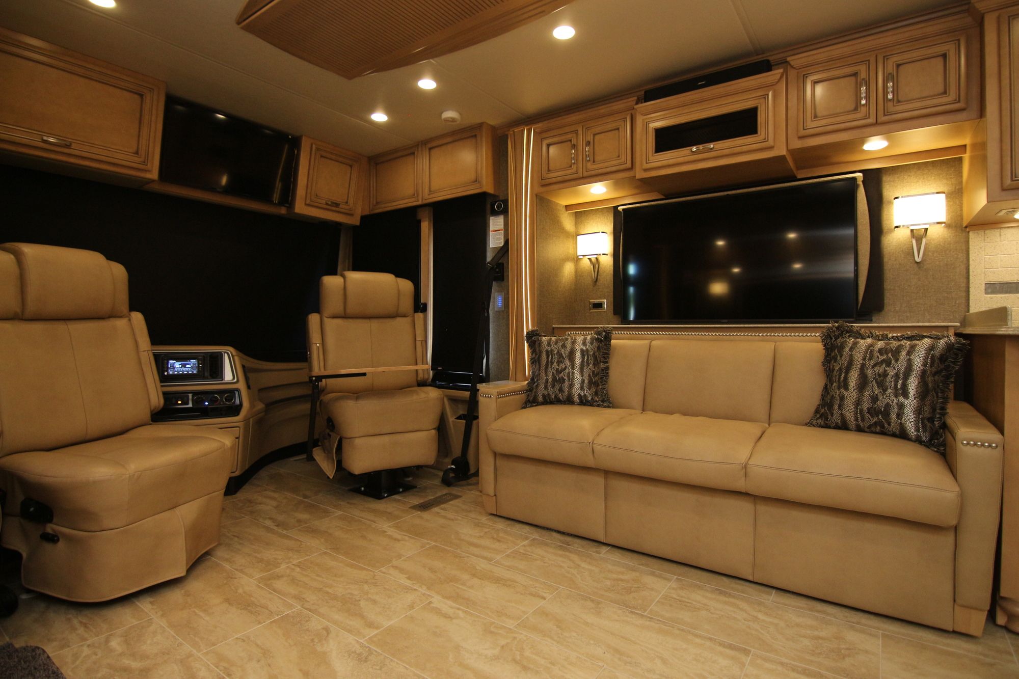 New 2019 Newmar Ventana Le 4037 Class A  For Sale