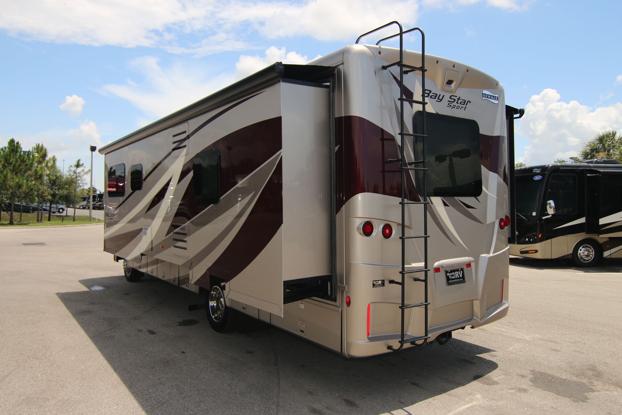 New 2019 Newmar Bay Star Sport 3014 Class A  For Sale