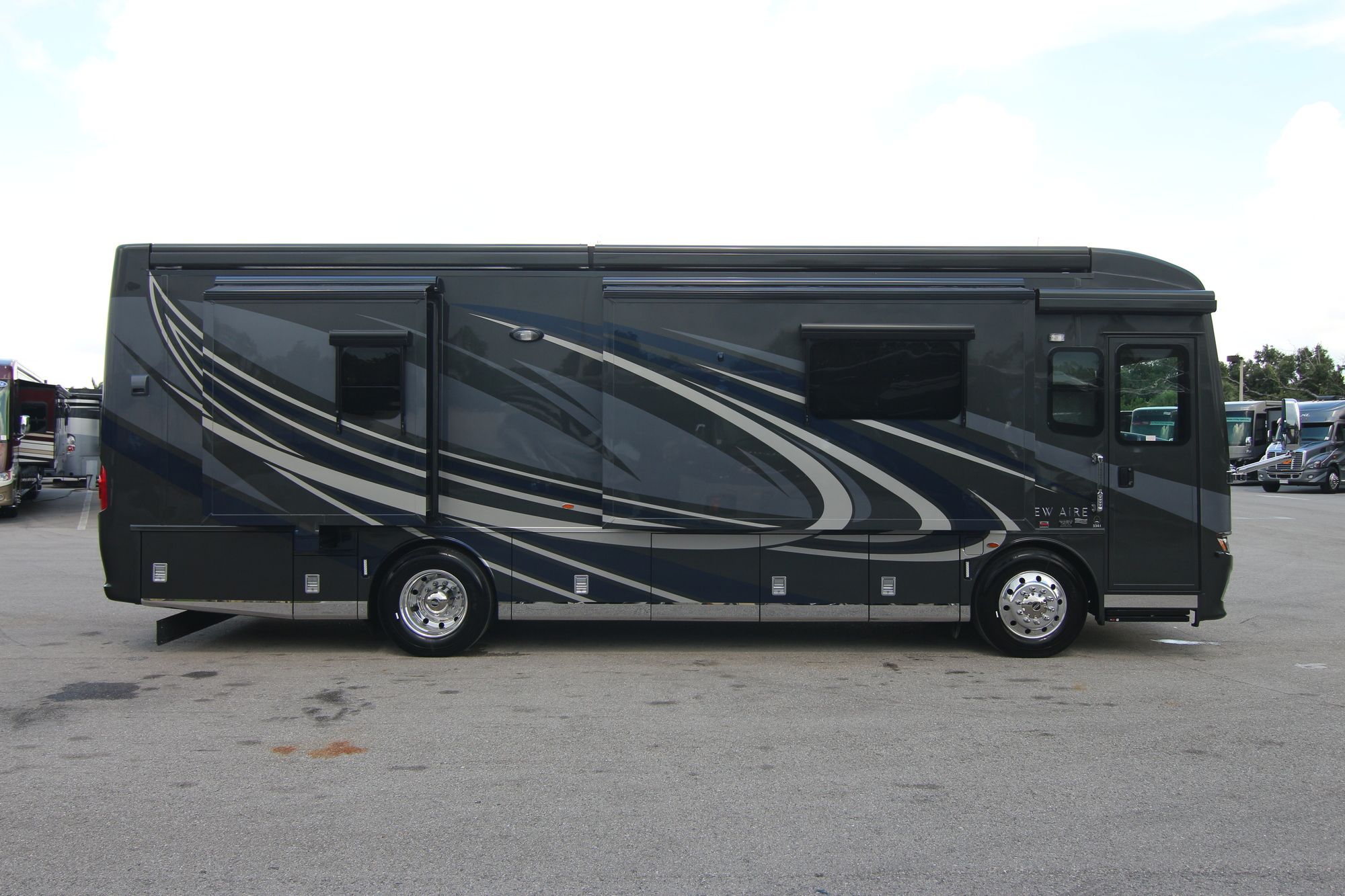 Used 2019 Newmar New Aire 3341 Class A  For Sale