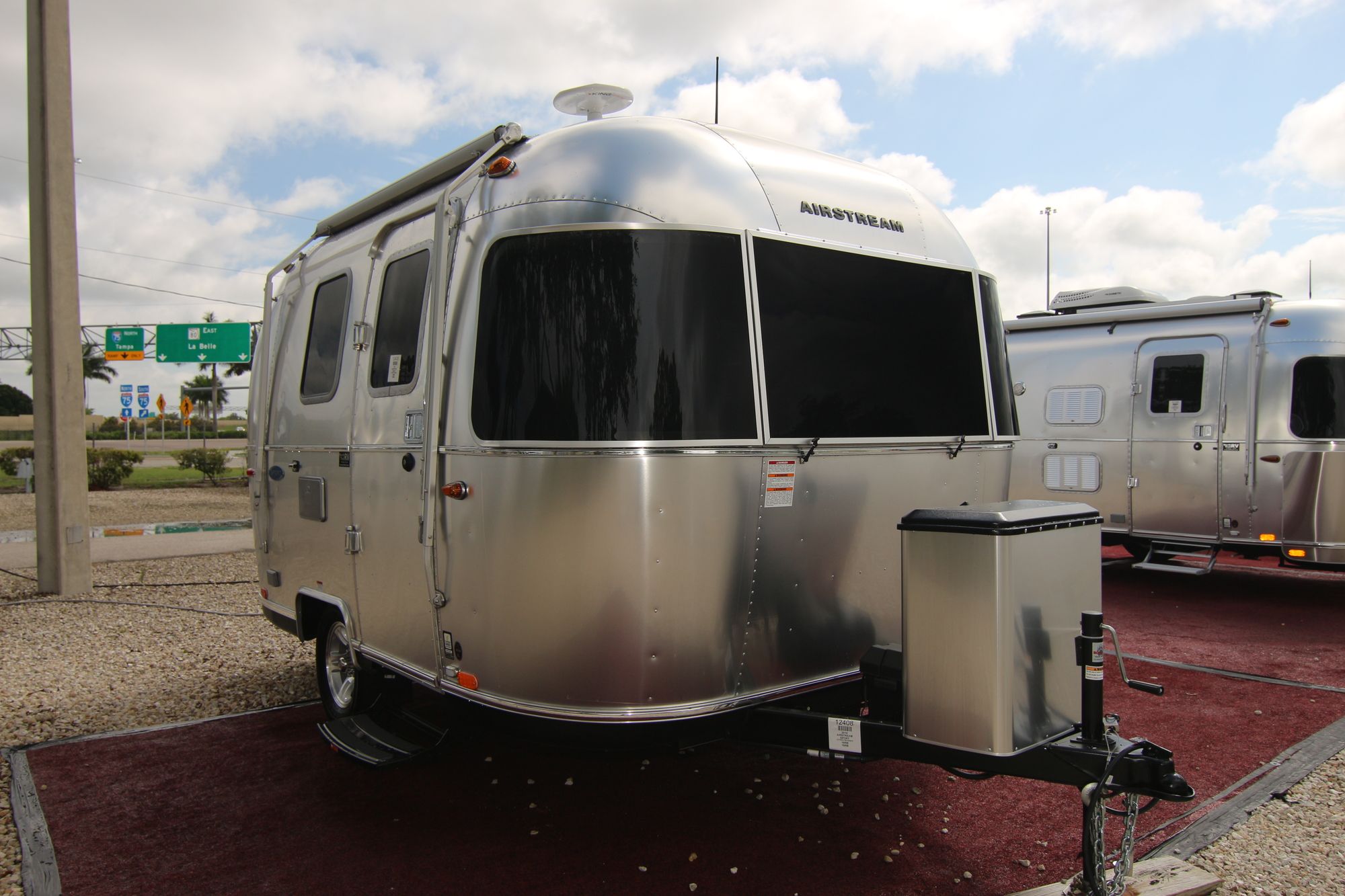 New 2019 Airstream Sport 16RB Travel Trailer  For Sale