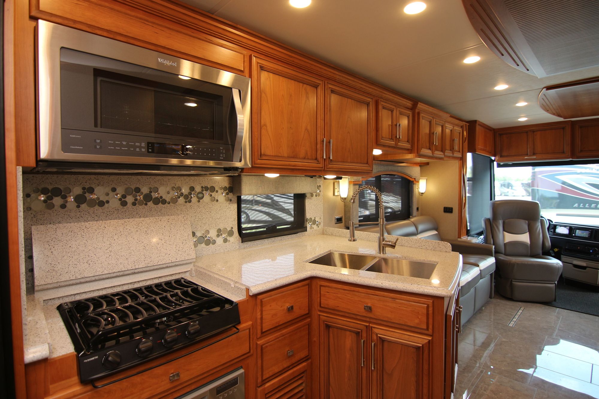 Used 2018 Newmar Ventana 3436 Class A  For Sale