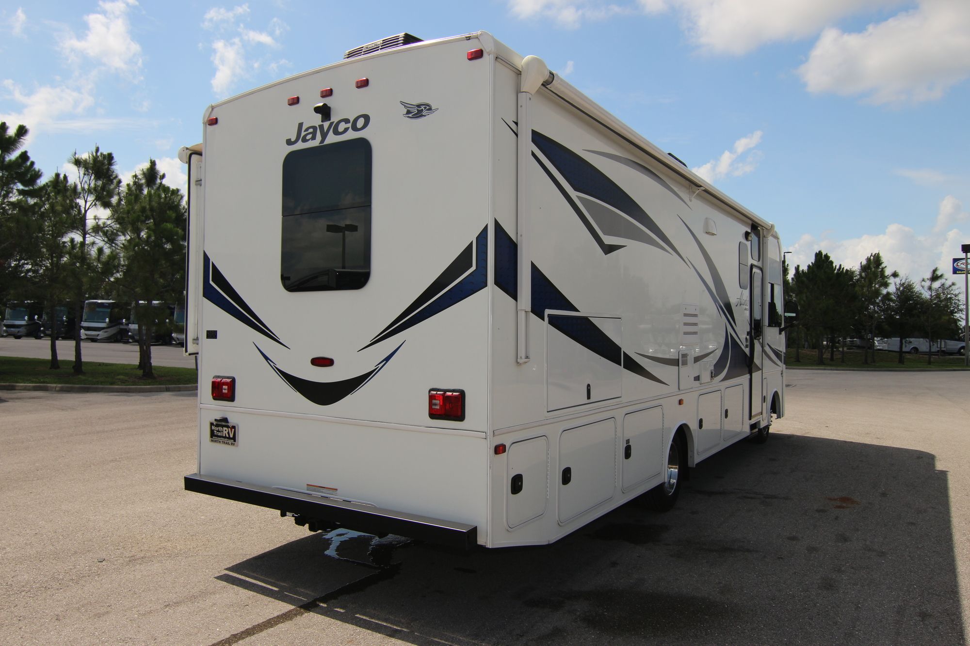 Used 2017 Jayco Alante 31V Class A  For Sale