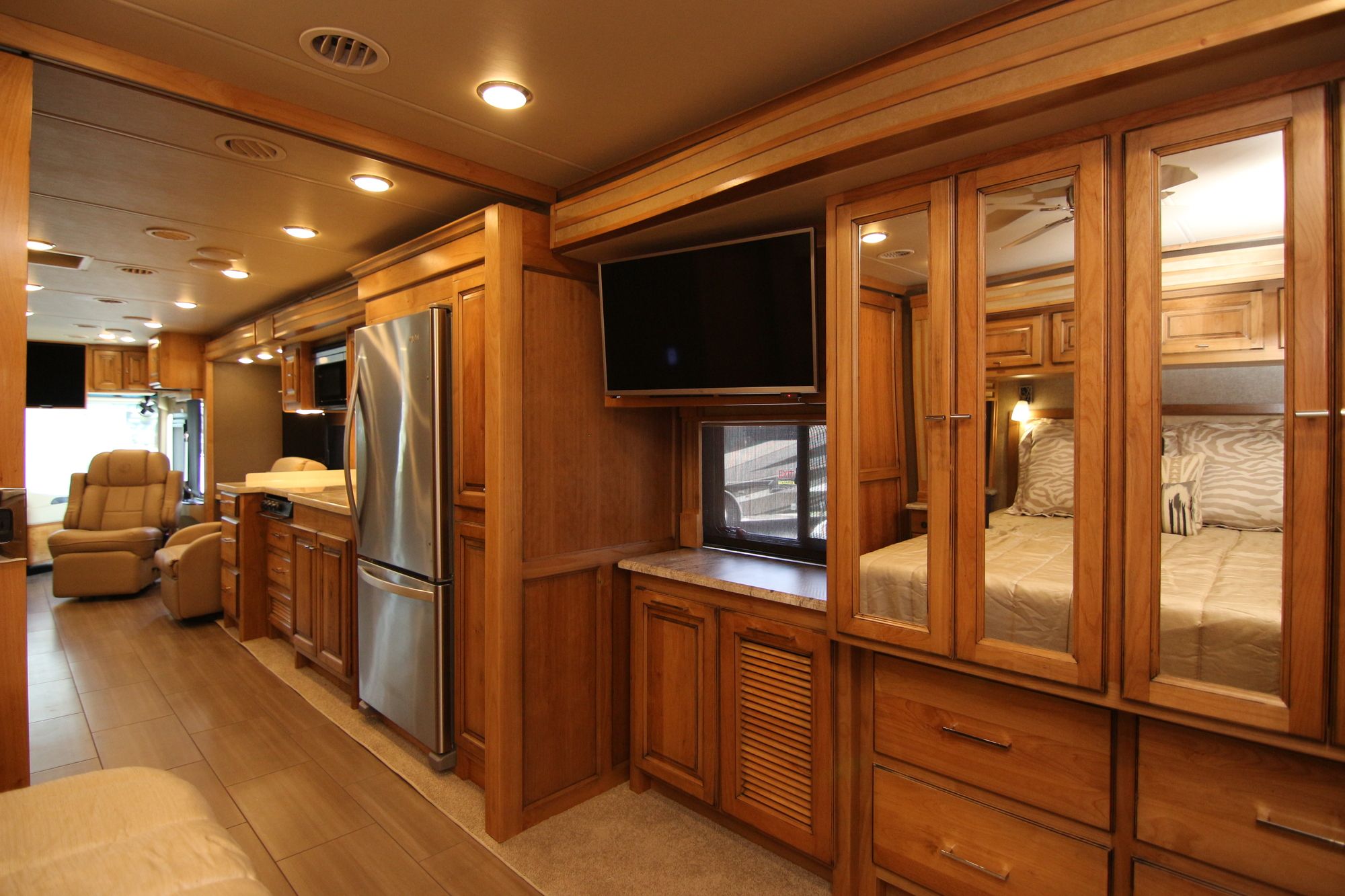 Used 2018 Tiffin Motor Homes Allegro Red 37BA Class A  For Sale