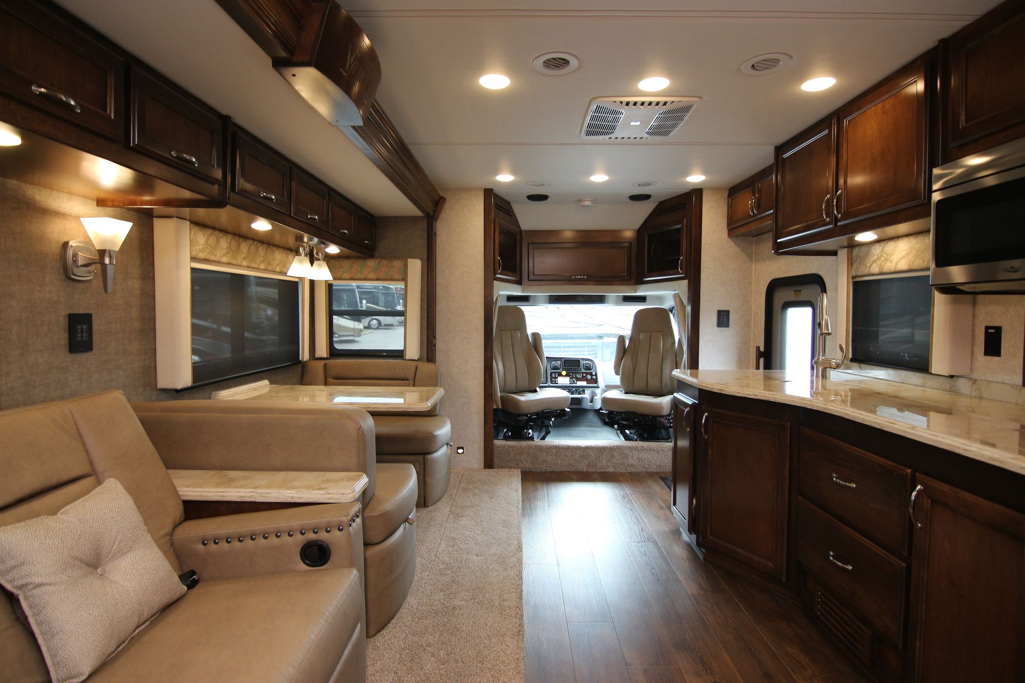 New 2020 Renegade Rv Verona 40VRB Super C  For Sale