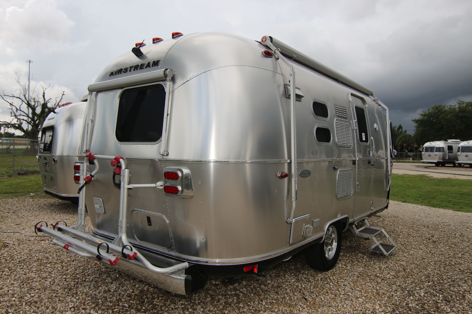 Used 2018 Airstream Flying Cloud 20FB Travel Trailer  For Sale