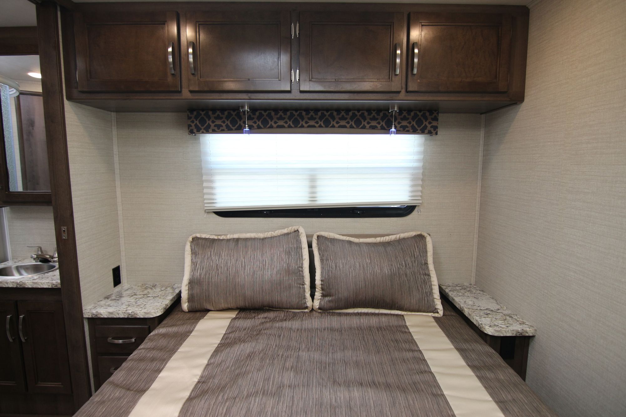 New 2020 Jayco Redhawk BUNKS Class C  For Sale