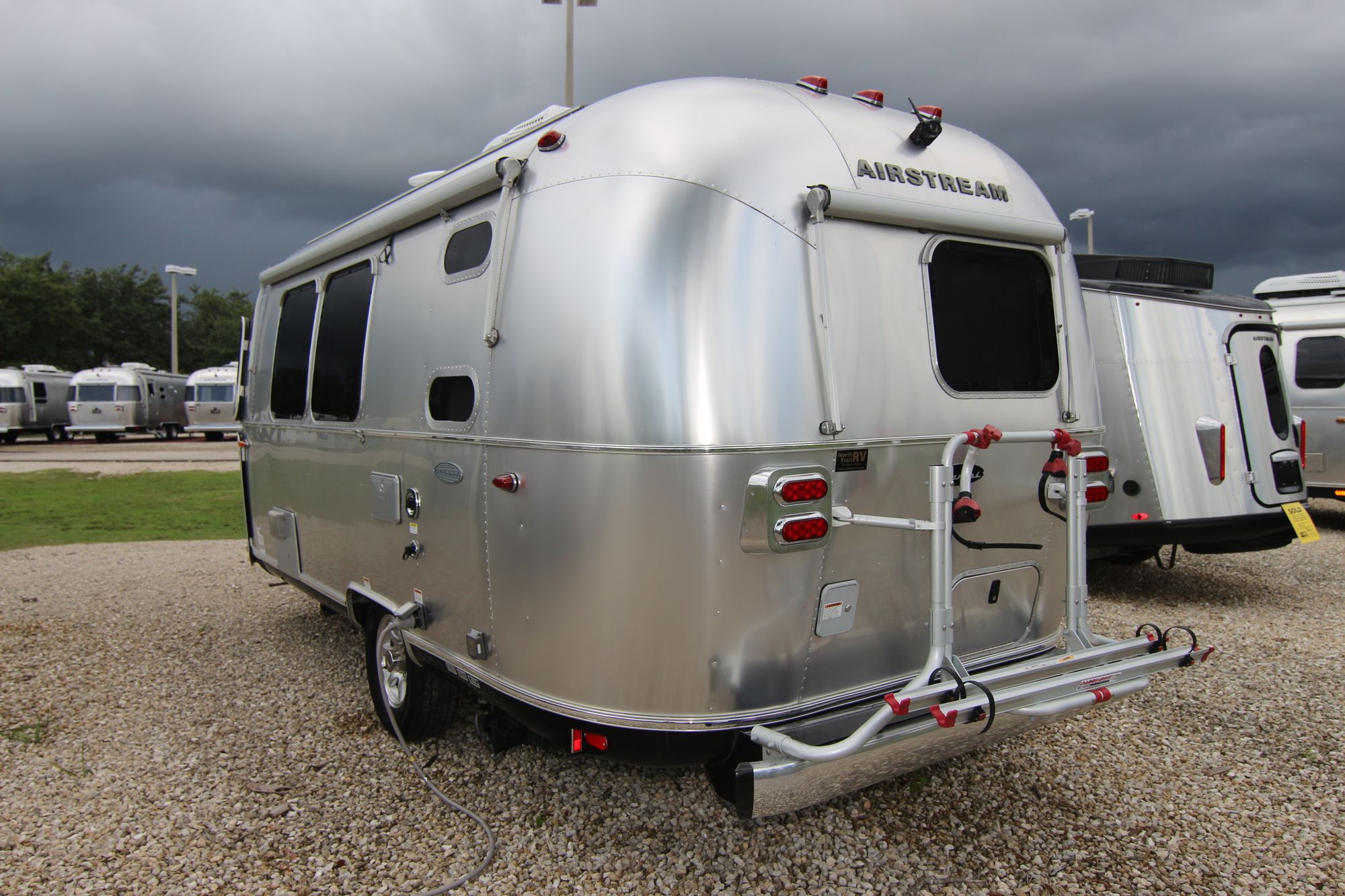 Used 2018 Airstream Flying Cloud 20FB Travel Trailer  For Sale