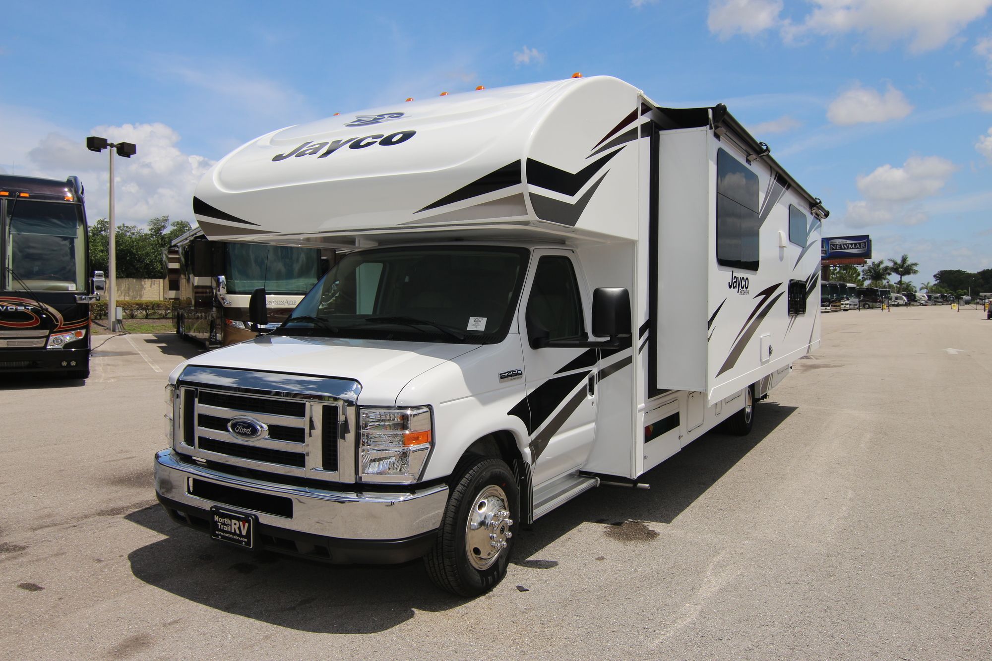 New 2020 Jayco Redhawk BUNKS Class C  For Sale